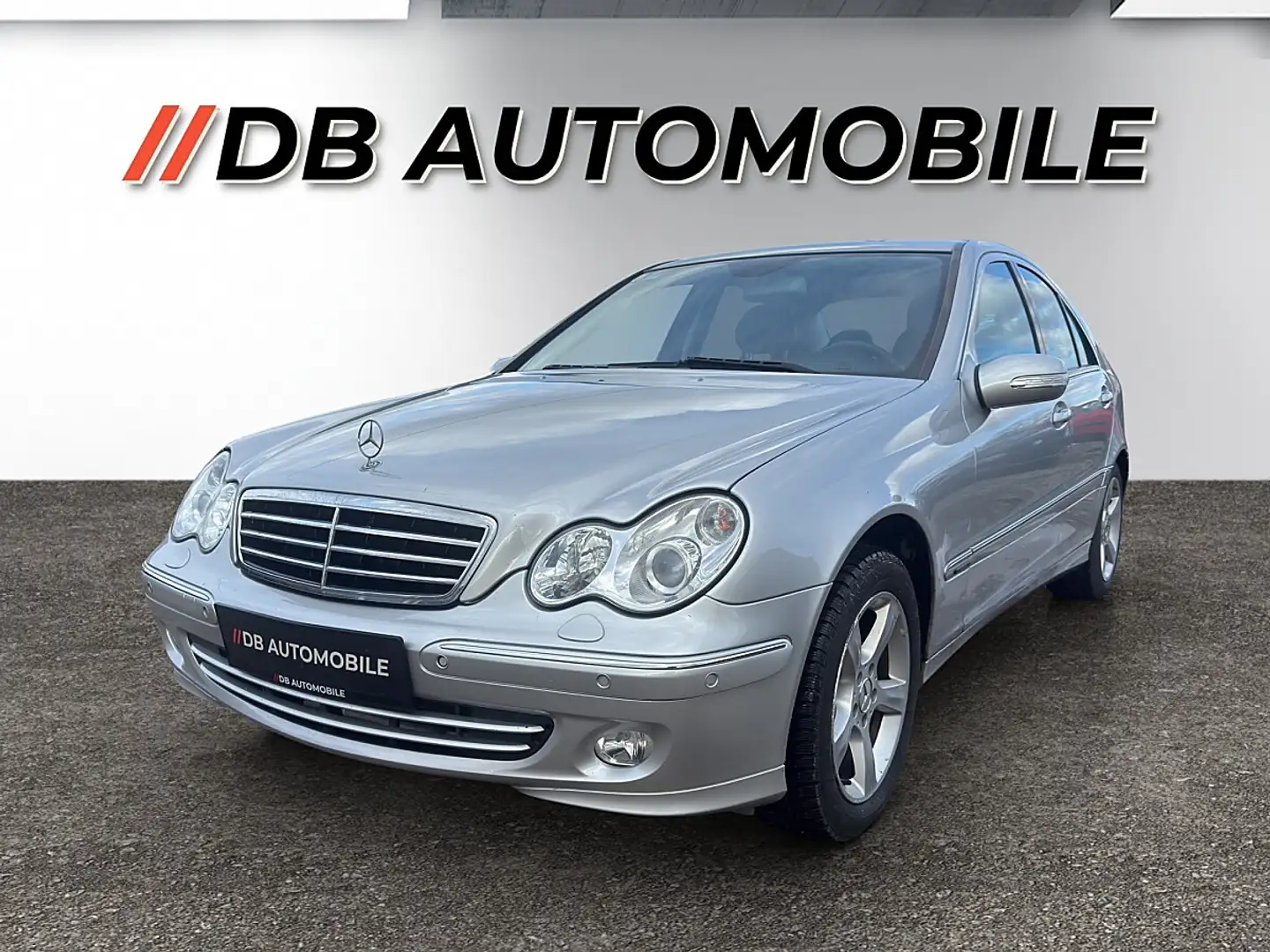 Mercedes-Benz C 320 Classic 4MATIC Aut. Grau - 1