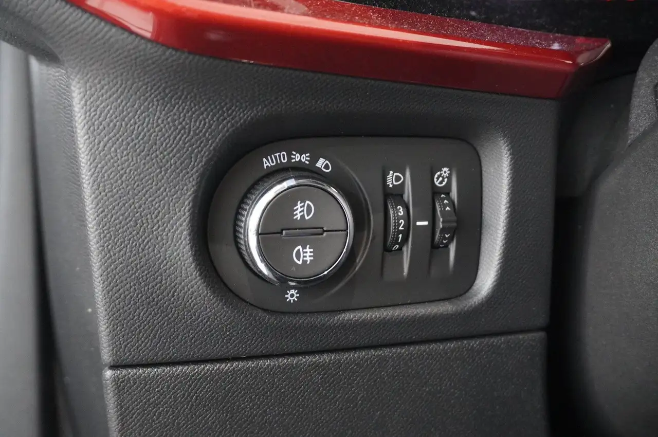 Opel Mokka GS Line 1.2 NAVI/LED/KAMERA/SPORT/VIRT/DAB 21