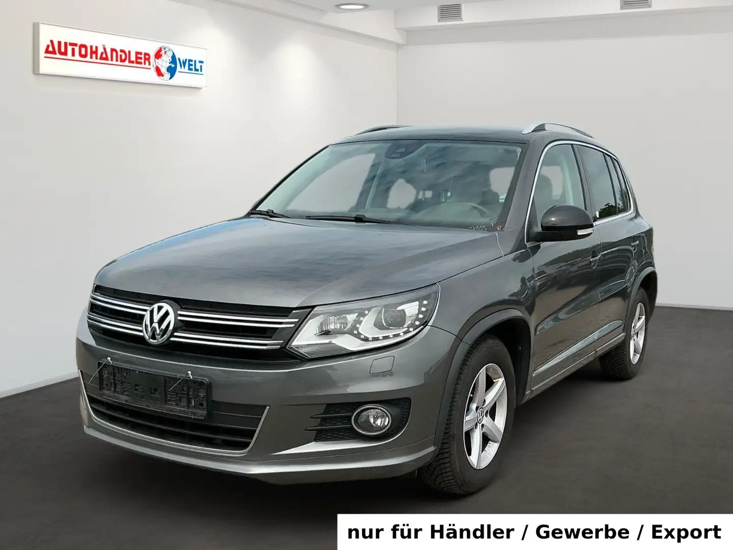 Volkswagen Tiguan 2.0 TDI 4x4 R-Line Grey - 1
