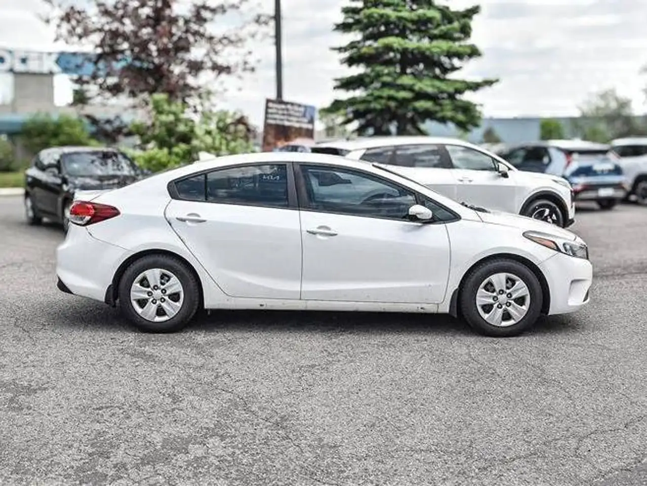 Kia Forte снимка Kia Forte
