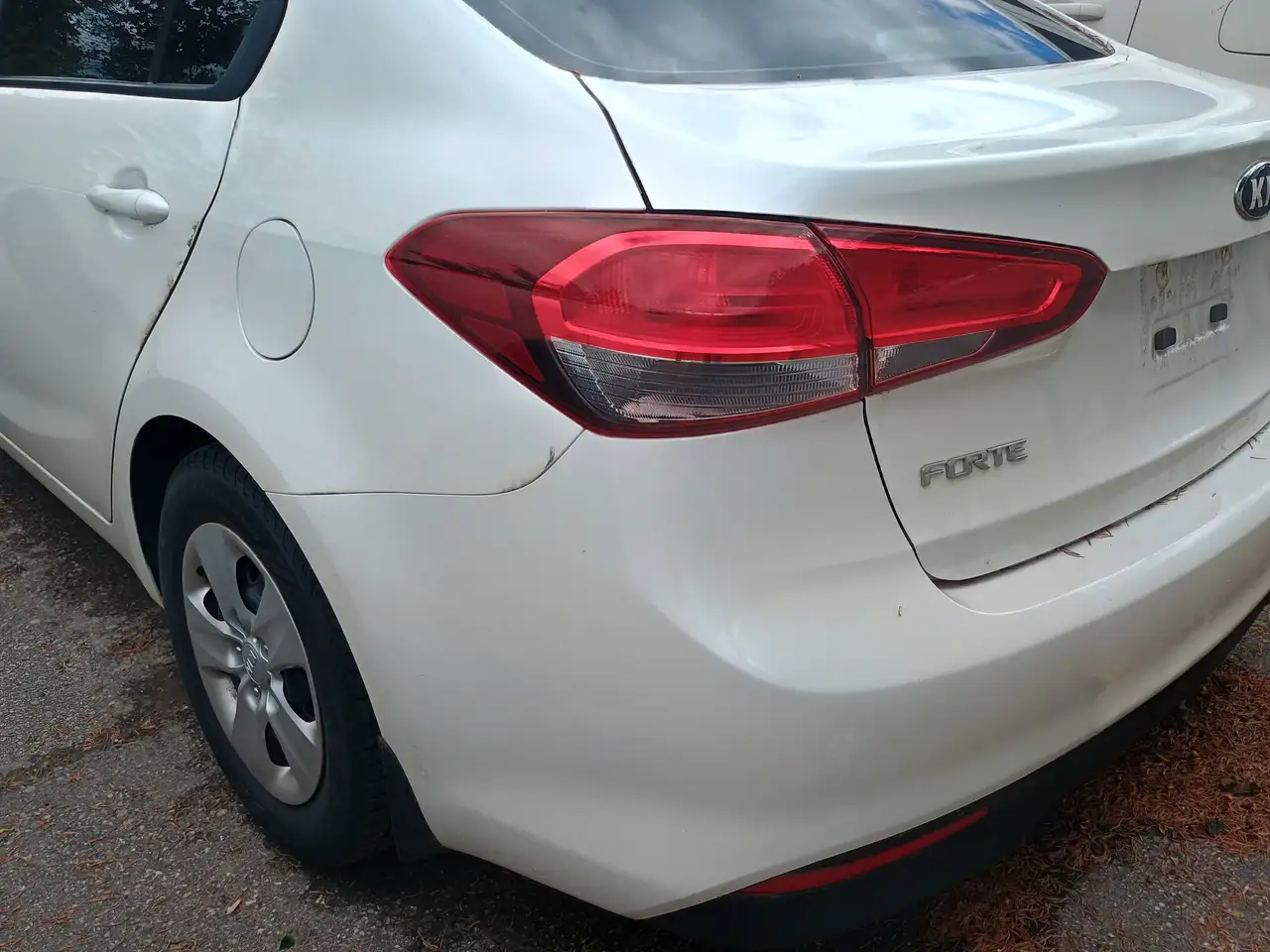 Kia Forte снимка Kia Forte