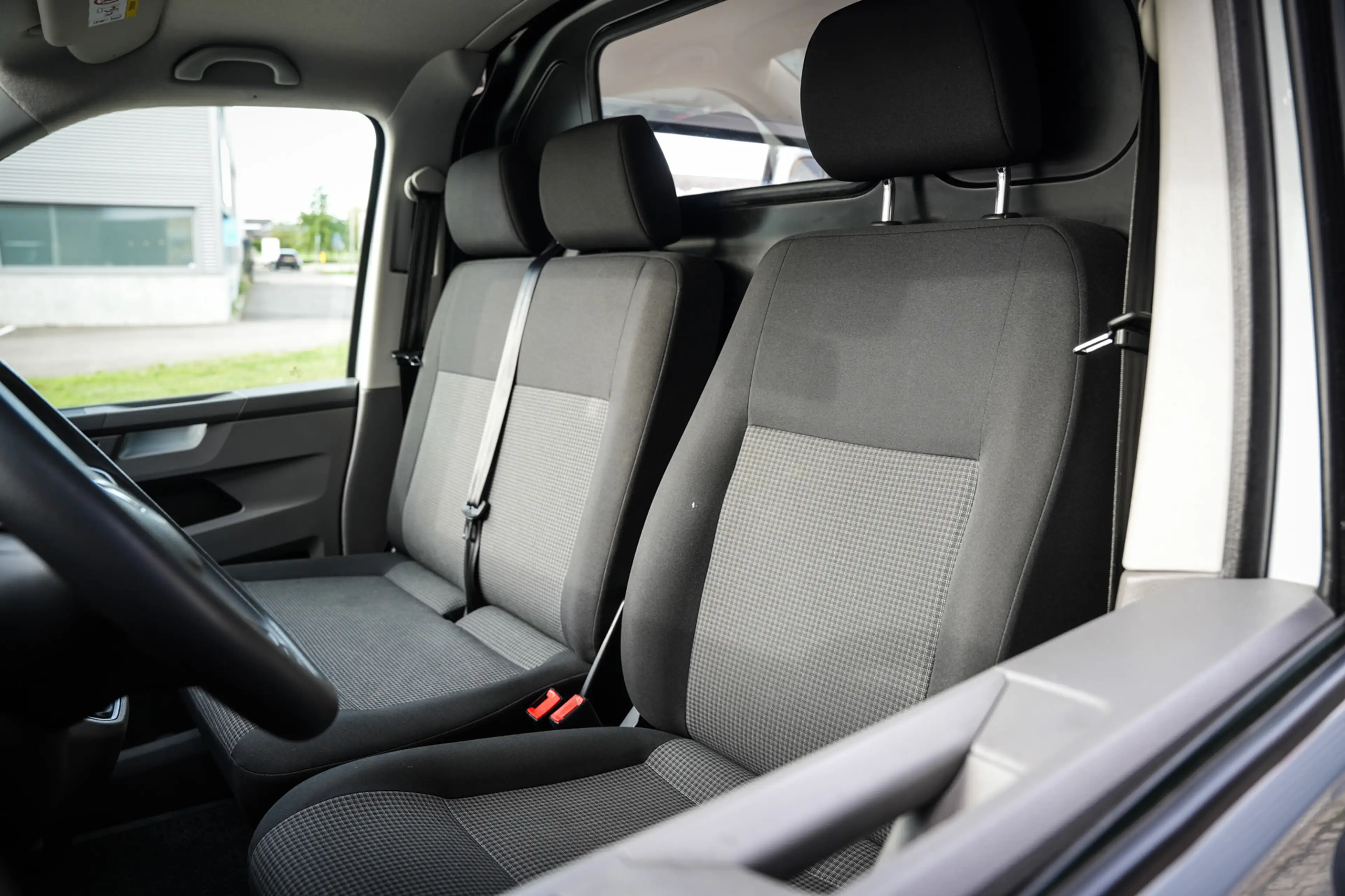 Volkswagen Transporter 2.0 TDI L1H1 28 Comfortline | Navi | Bluetooth | M — photo 4