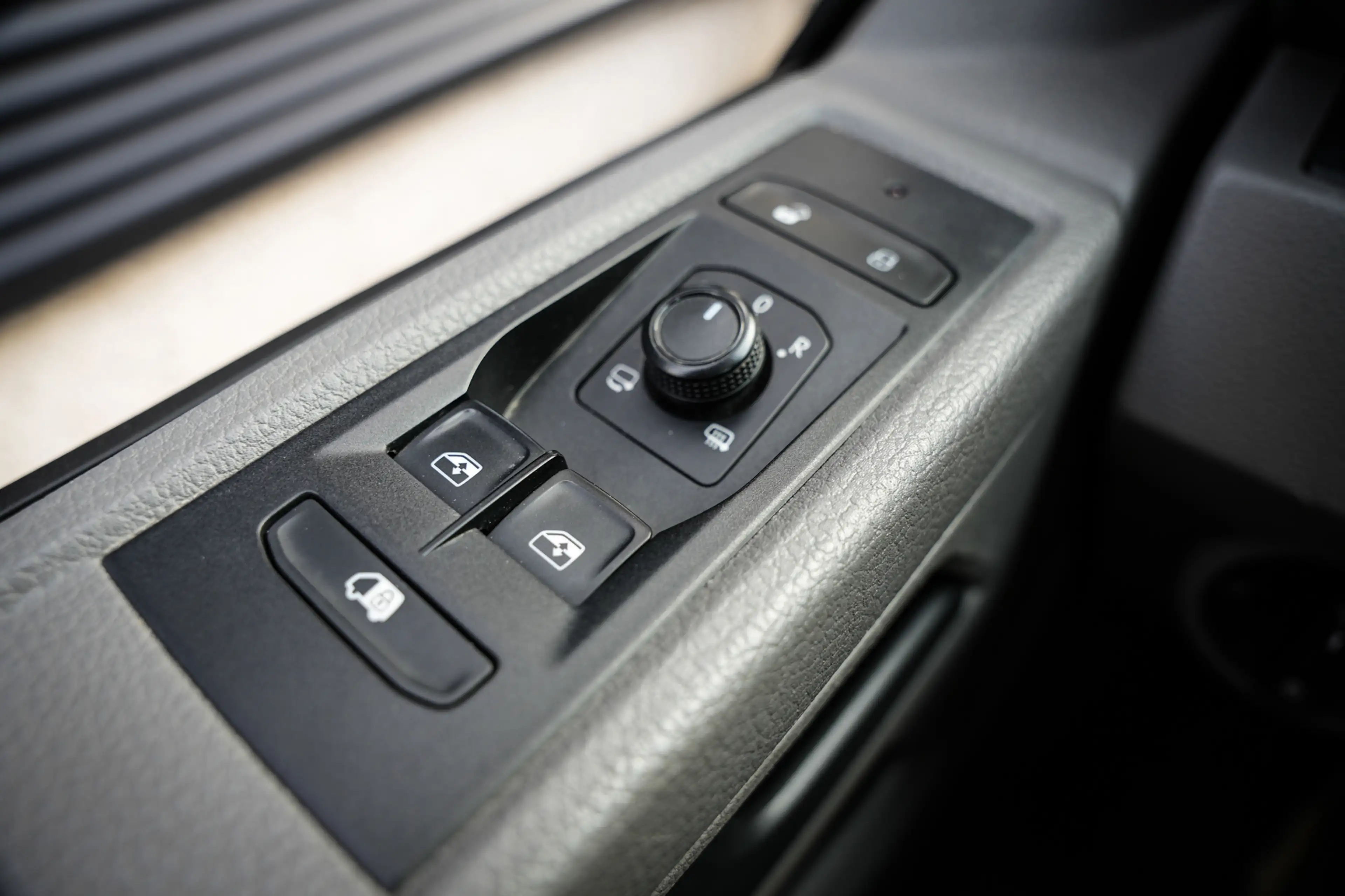 Volkswagen Transporter 2.0 TDI L1H1 28 Comfortline | Navi | Bluetooth | M — photo 20