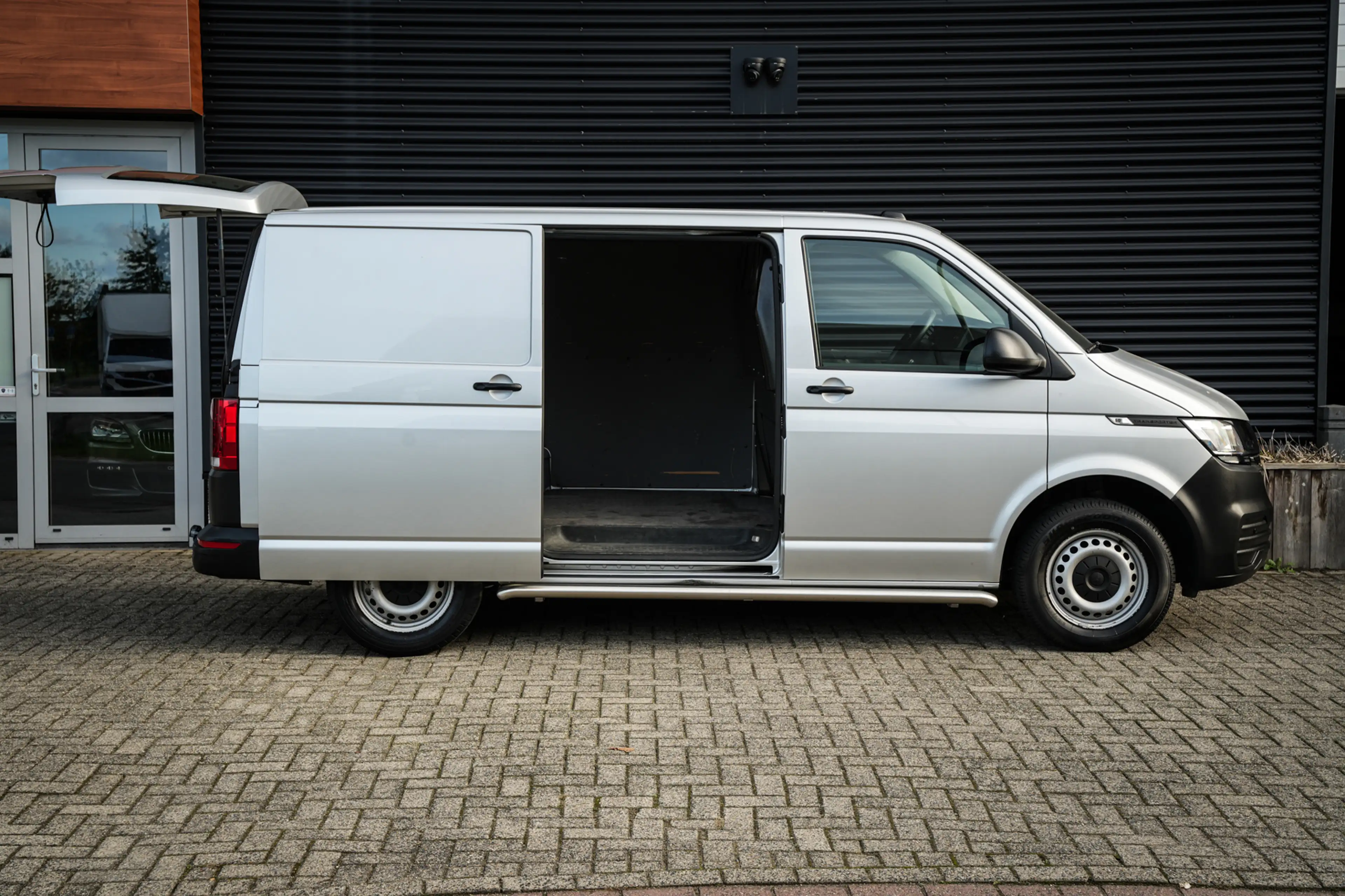 Volkswagen Transporter 2.0 TDI L1H1 28 Comfortline | Navi | Bluetooth | M — photo 14