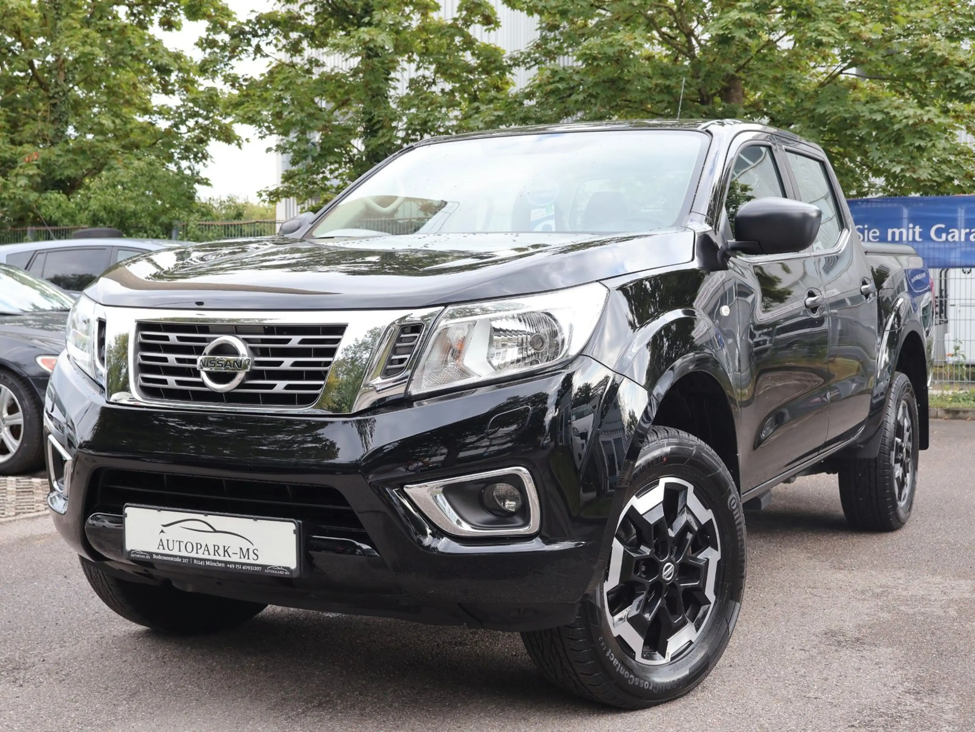 Nissan Navara NP300 Acenta Double Cab 4x4 MwSt-AHK-SHZ
