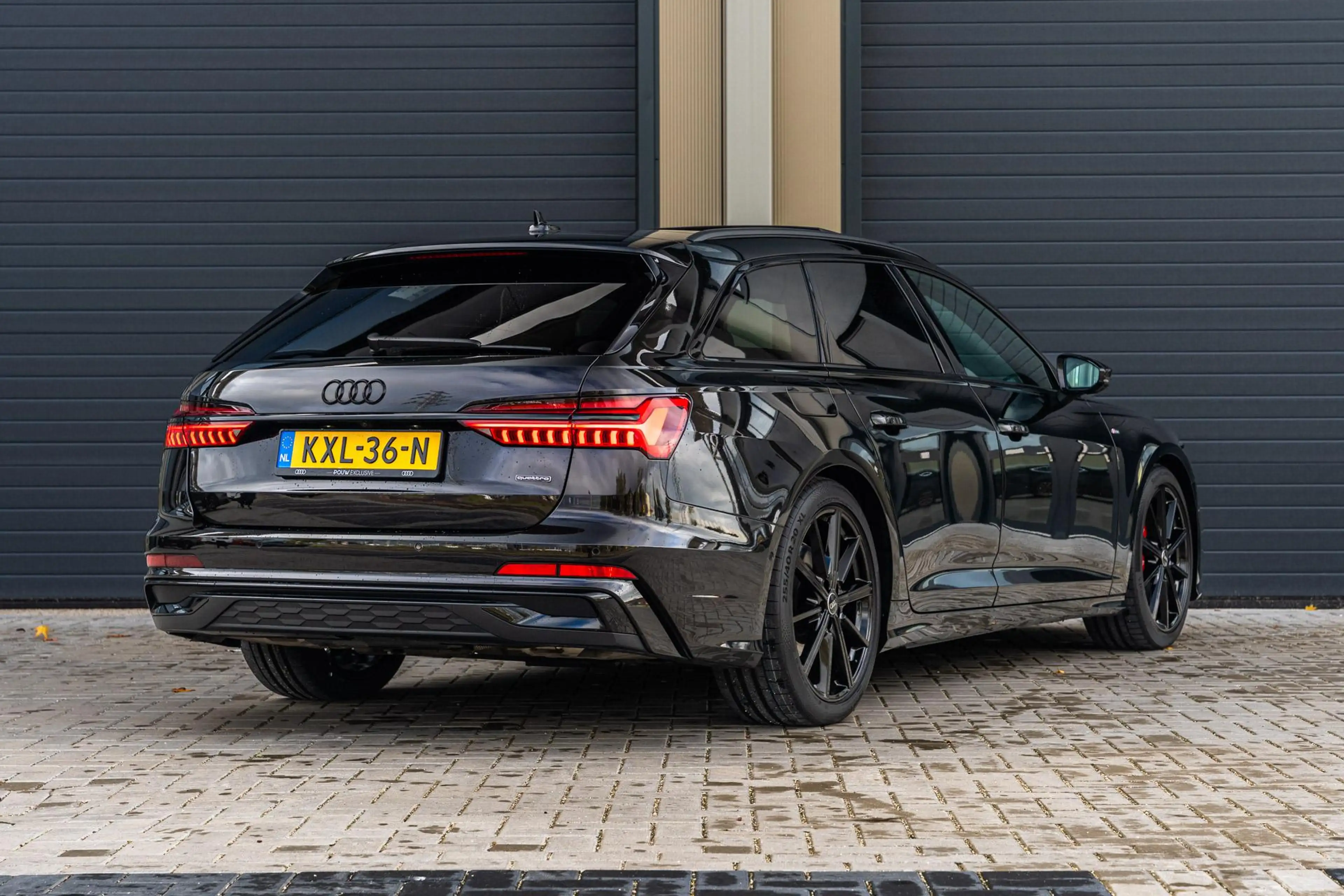 Audi A6 Avant 55 TFSIe 367pk Quattro S Edition Competition — photo 2