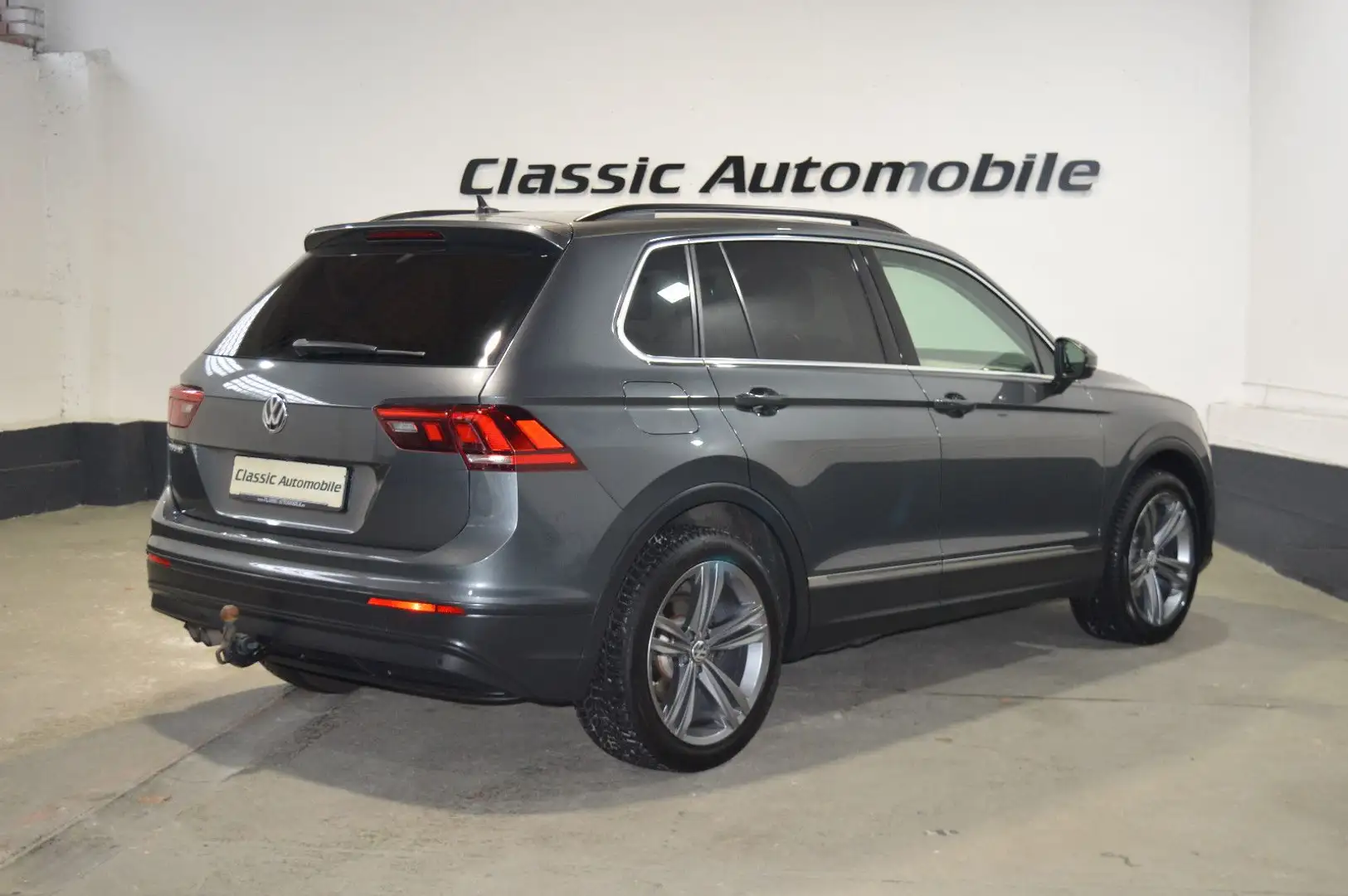 Volkswagen Tiguan Comfortline BMT/Start-Stopp Grau - 2