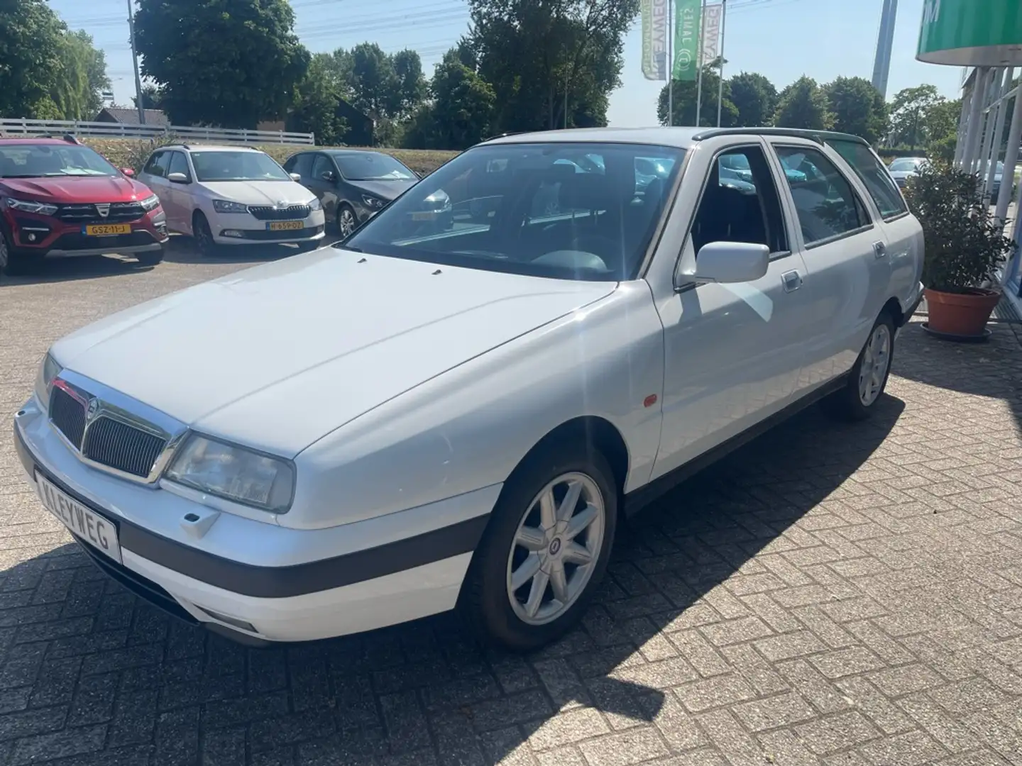 Lancia Kappa SW 2.0-20V LS (volledig gerestaureerde auto) Gris - 2