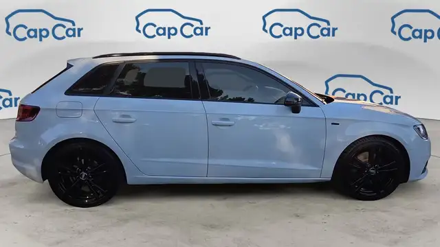 Audi A3 view 4
