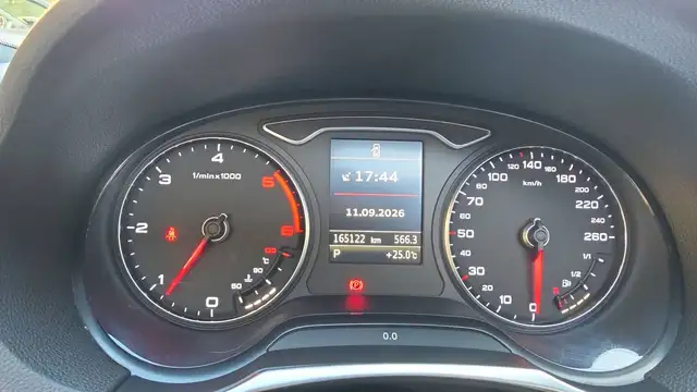 Audi A3 view 12