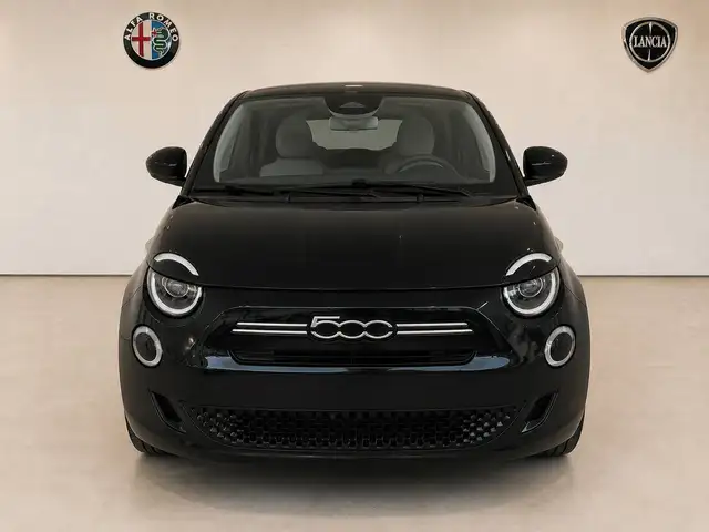 Fiat 500 view 2