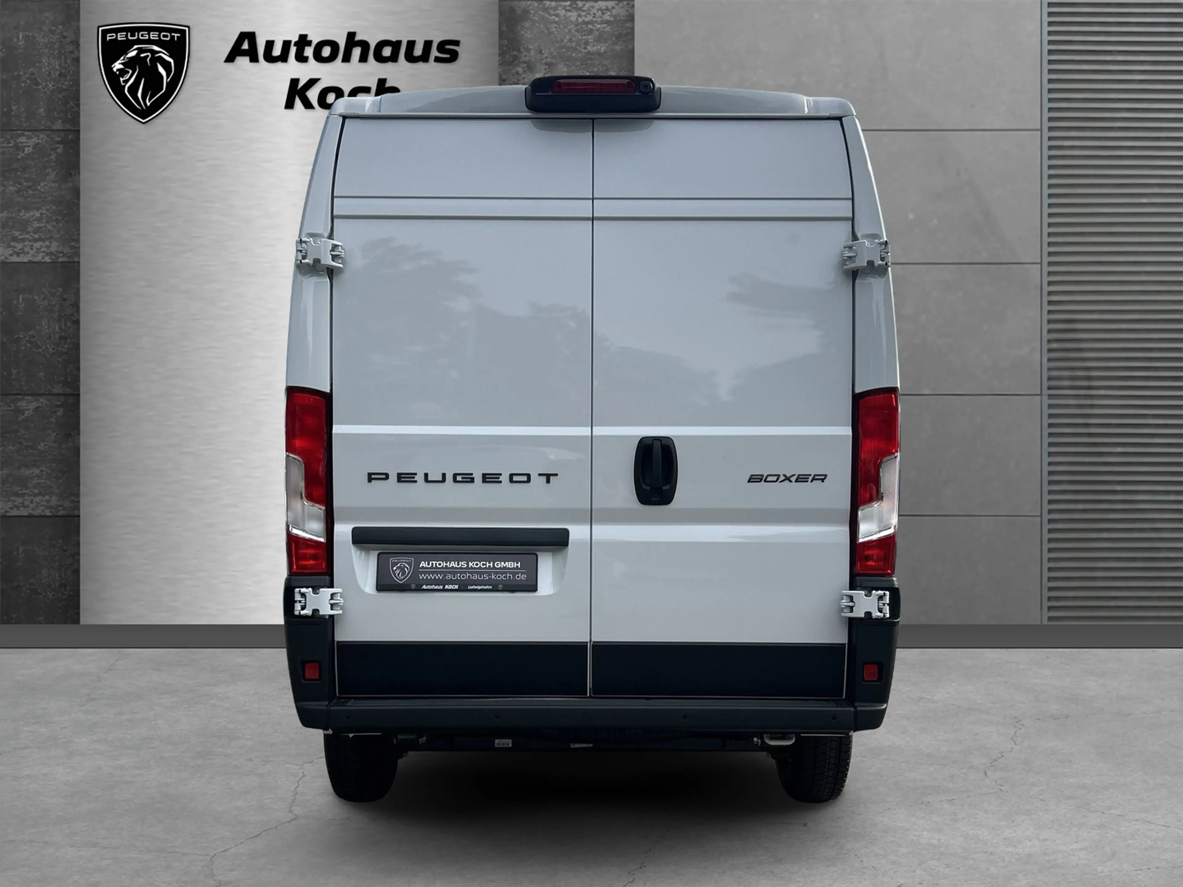 Peugeot Boxer Boxer 2.2 BlueHDi 140 L2H2 Autm. — photo 6