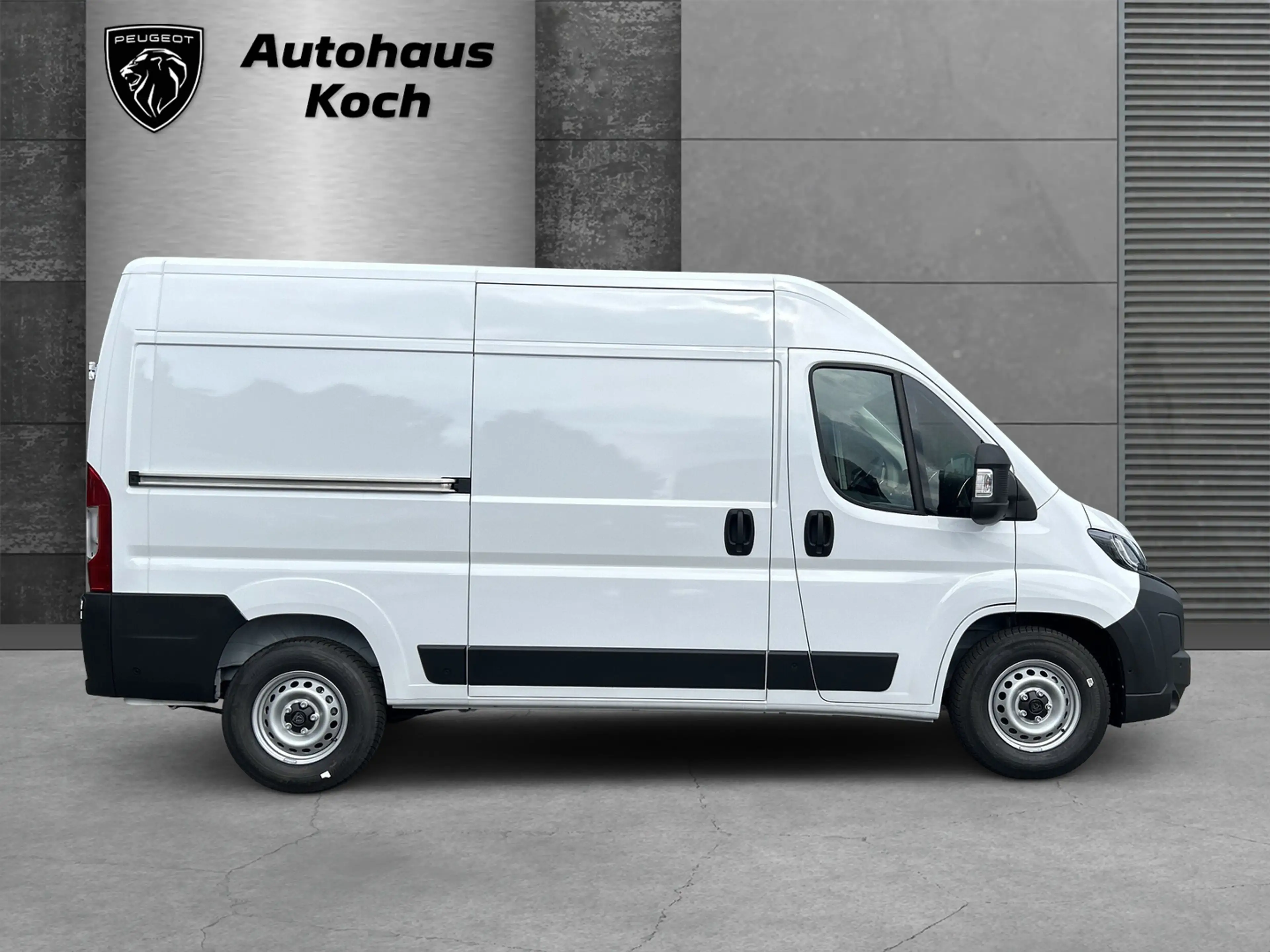 Peugeot Boxer Boxer 2.2 BlueHDi 140 L2H2 Autm. — photo 4