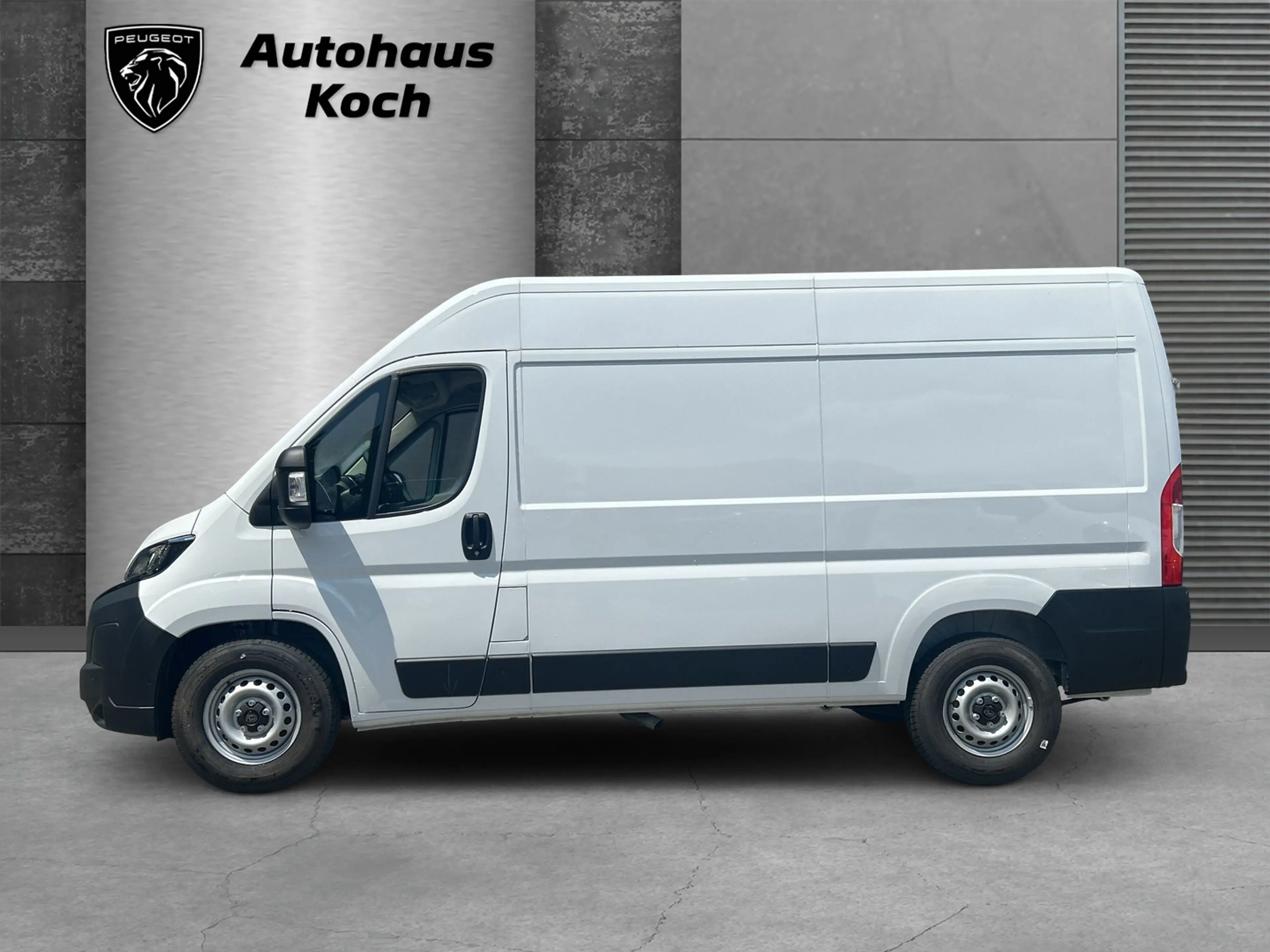 Peugeot Boxer Boxer 2.2 BlueHDi 140 L2H2 Autm. — photo 3