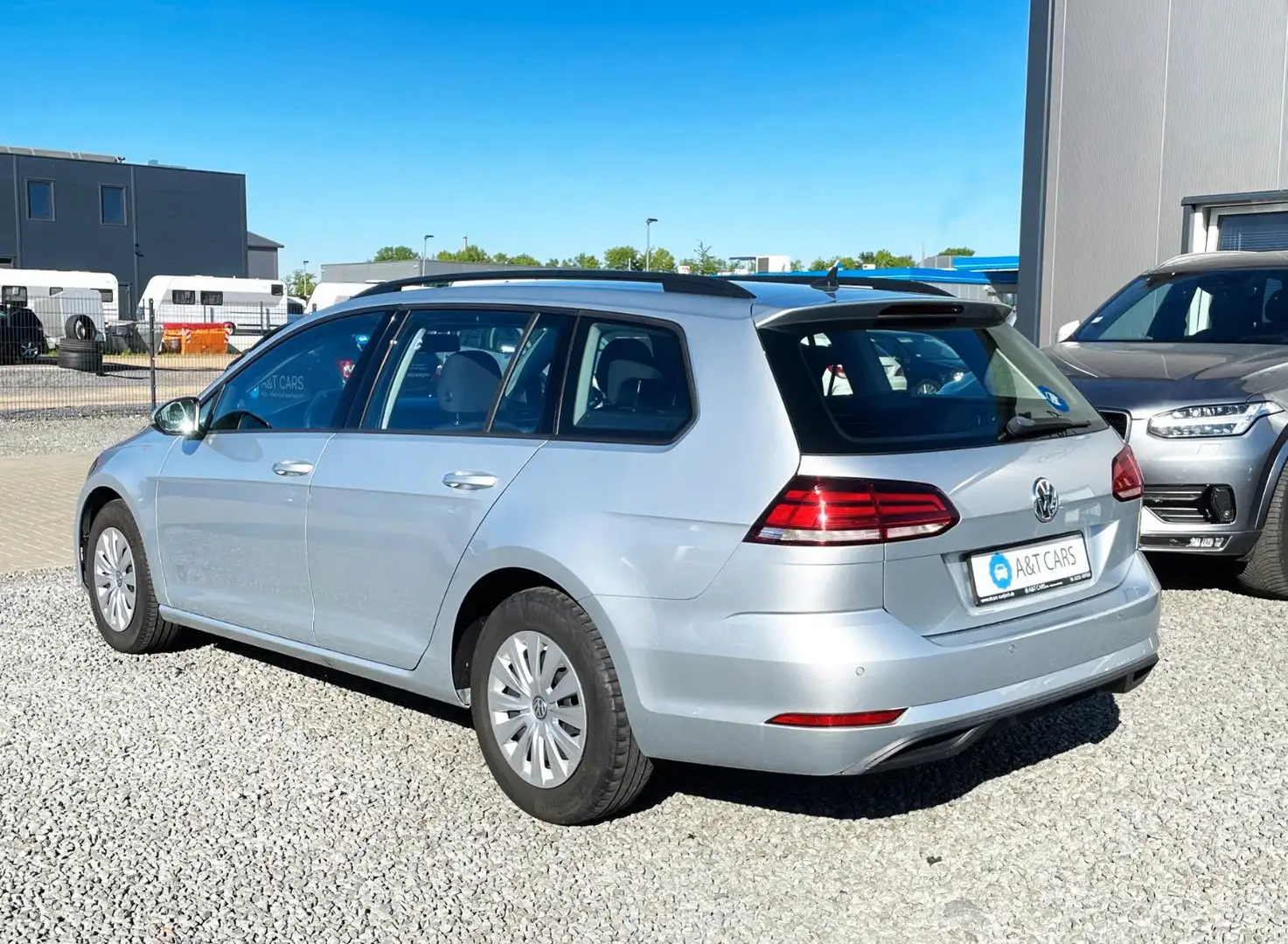 Volkswagen Golf VII Variant/1. Hand/AHK schwenkbar/Sitzheiz Silber - 2