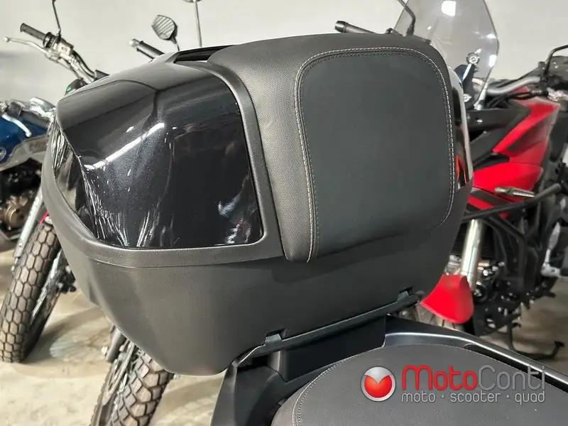 Piaggio MP3 400 - foto 3