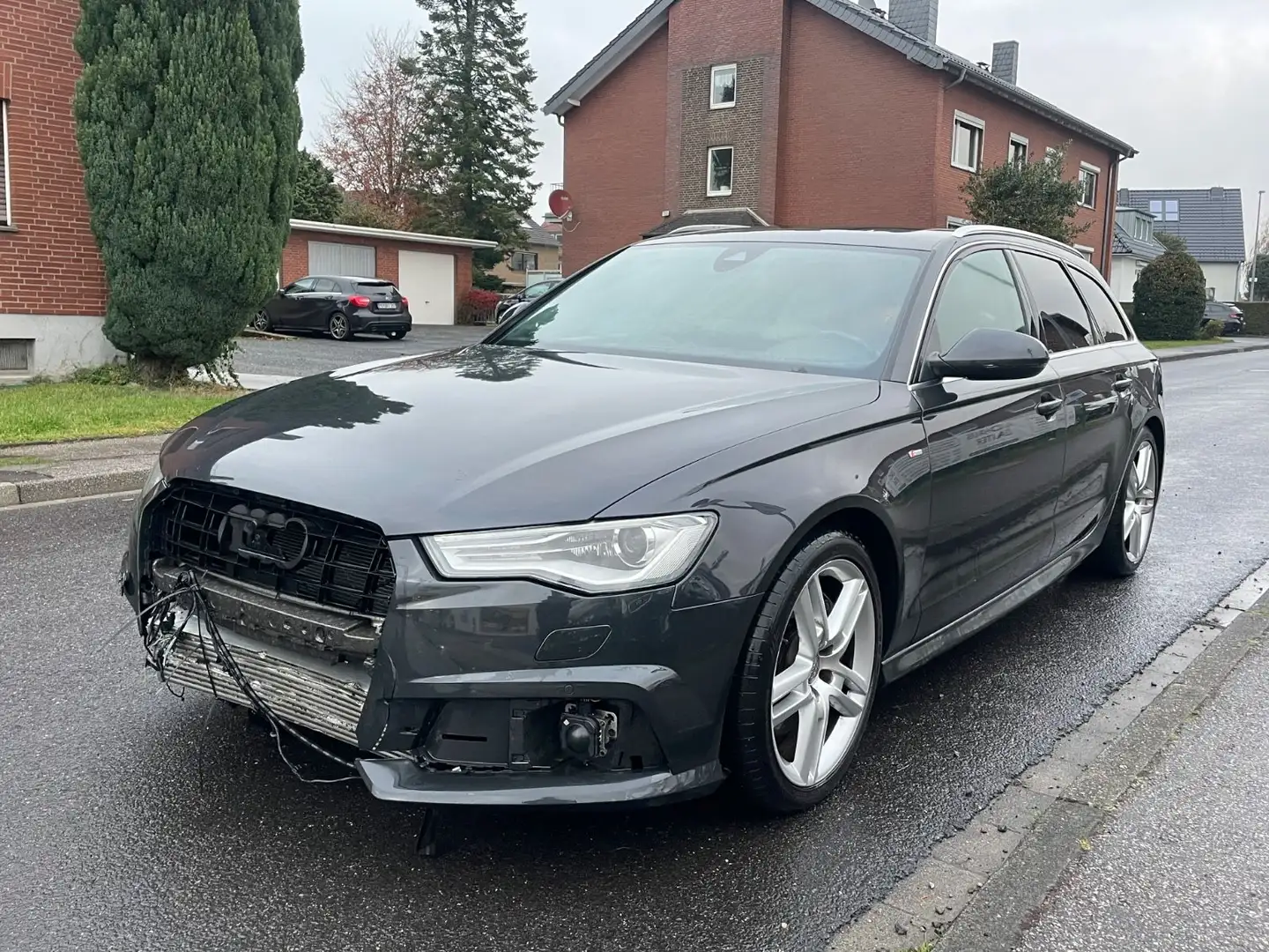 Audi A6 Avant 3.0 TDI S-LINE  quattro Grijs - 1