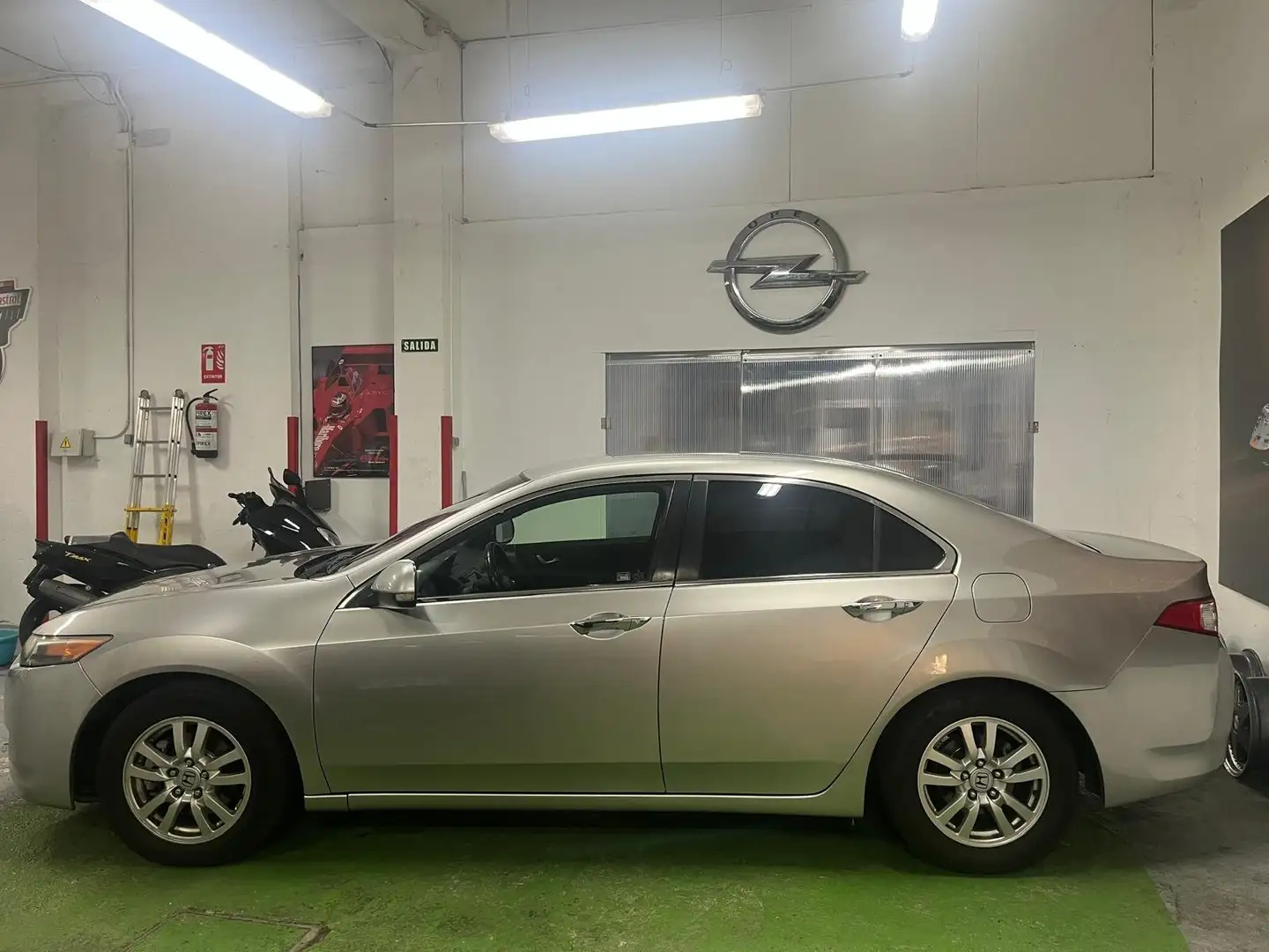 Honda Accord Accord 2.2i-DTEC Elegance Elegance - 1