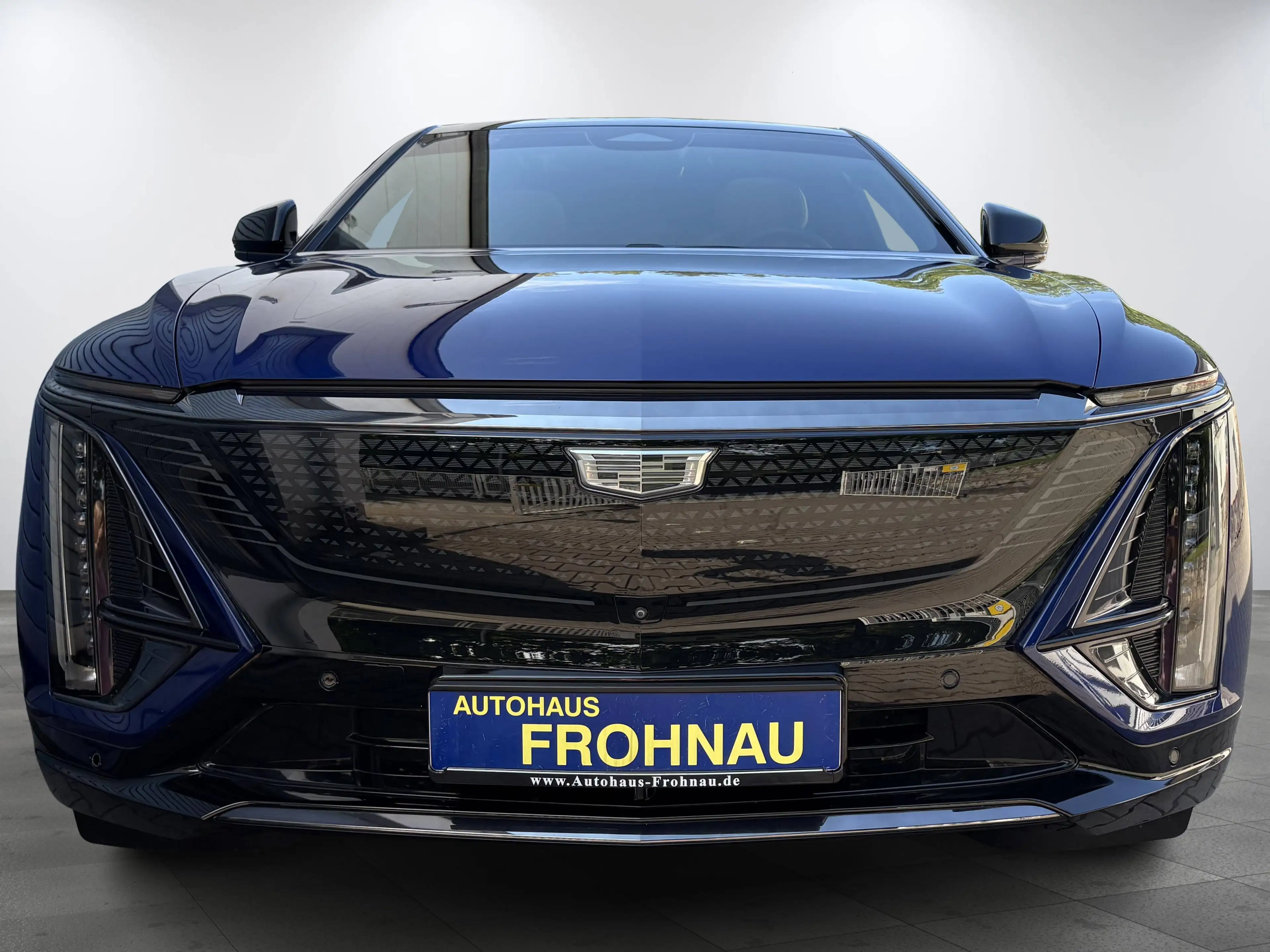 Cadillac Lyriq Sport AWD Pano 360°Kamera Totwinkel Sound 21" — photo 2