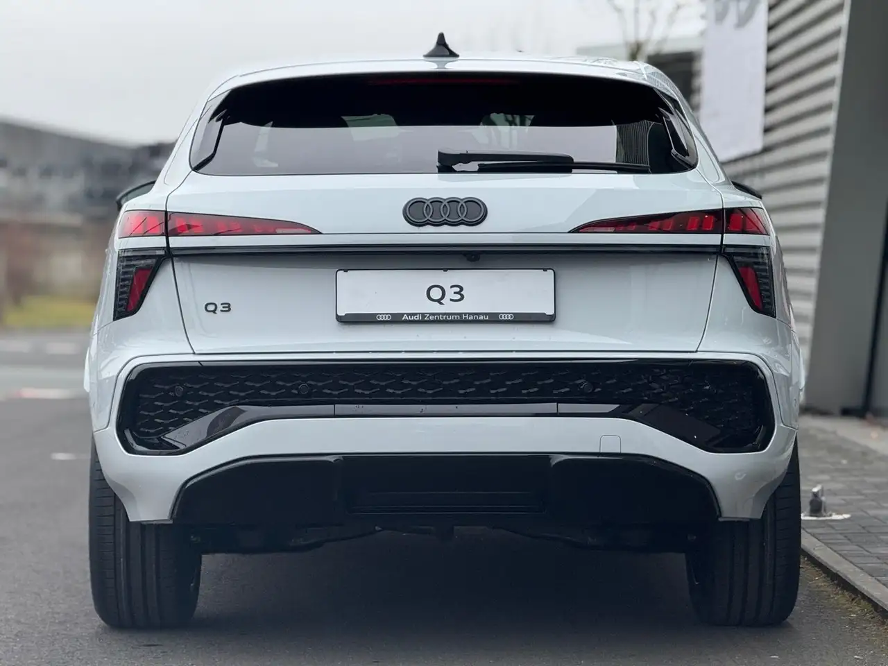 Audi Q3 TFSI SLINE*TECHPLUS*LEDPLUS*AHK*KLI 5
