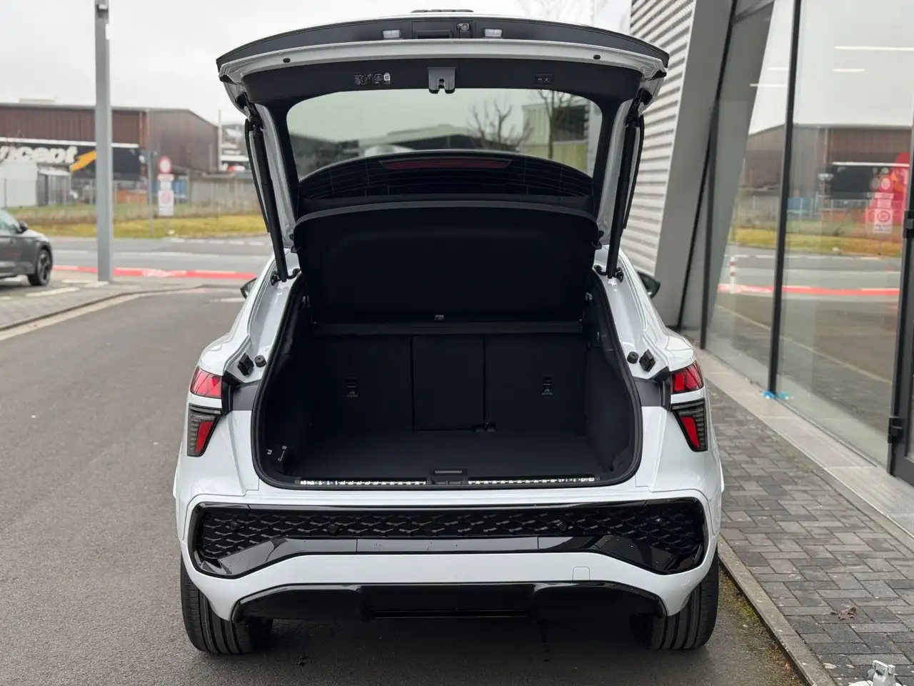Audi Q3 TFSI SLINE*TECHPLUS*LEDPLUS*AHK*KLI 6