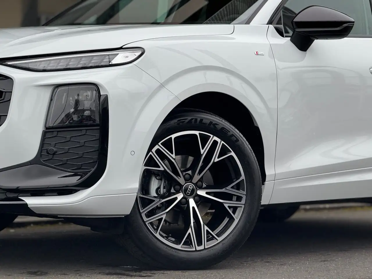 Audi Q3 TFSI SLINE*TECHPLUS*LEDPLUS*AHK*KLI 7