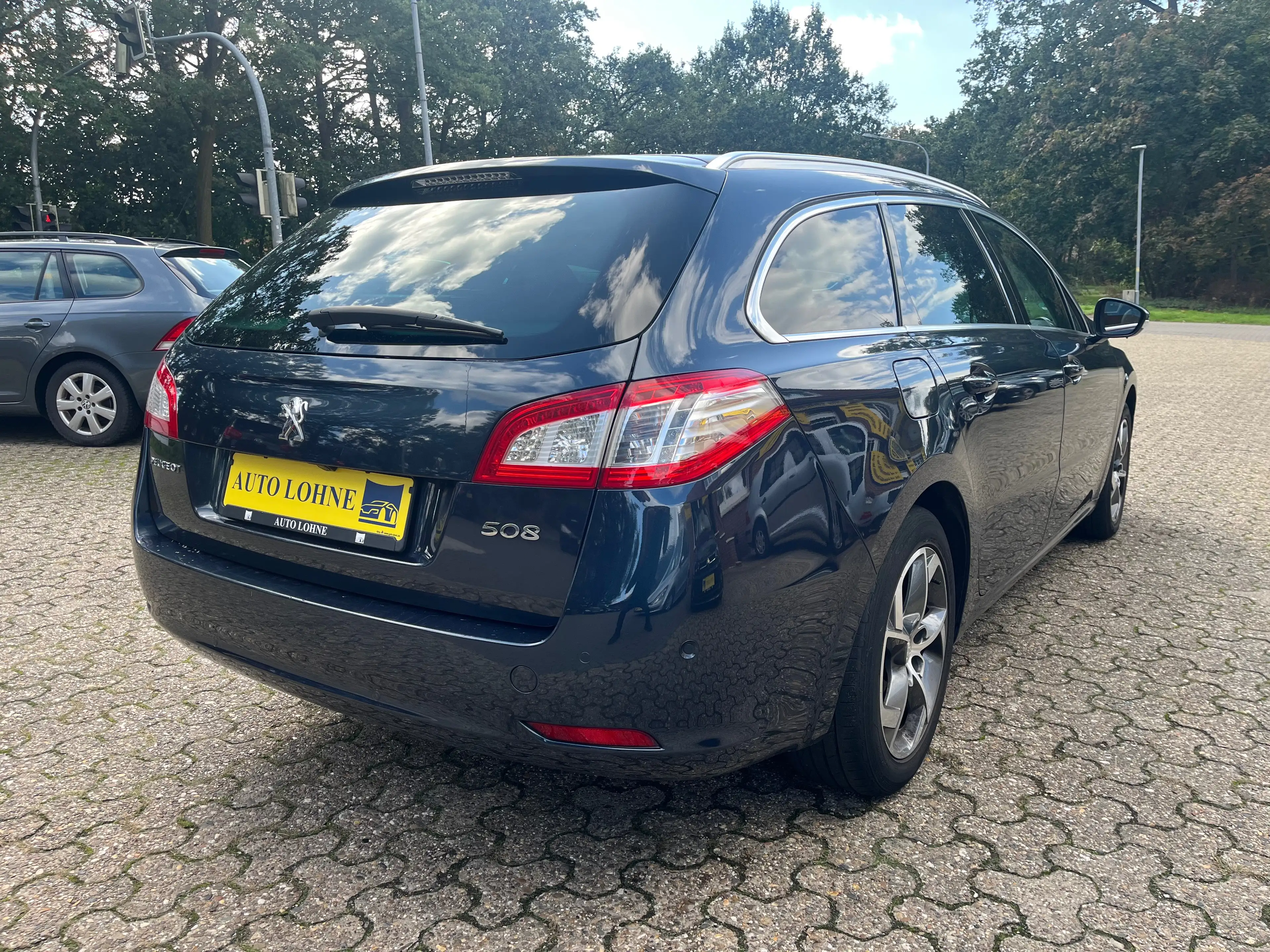 Peugeot 508 Allure Kombi Panoramadach Navi Automatik — photo 5