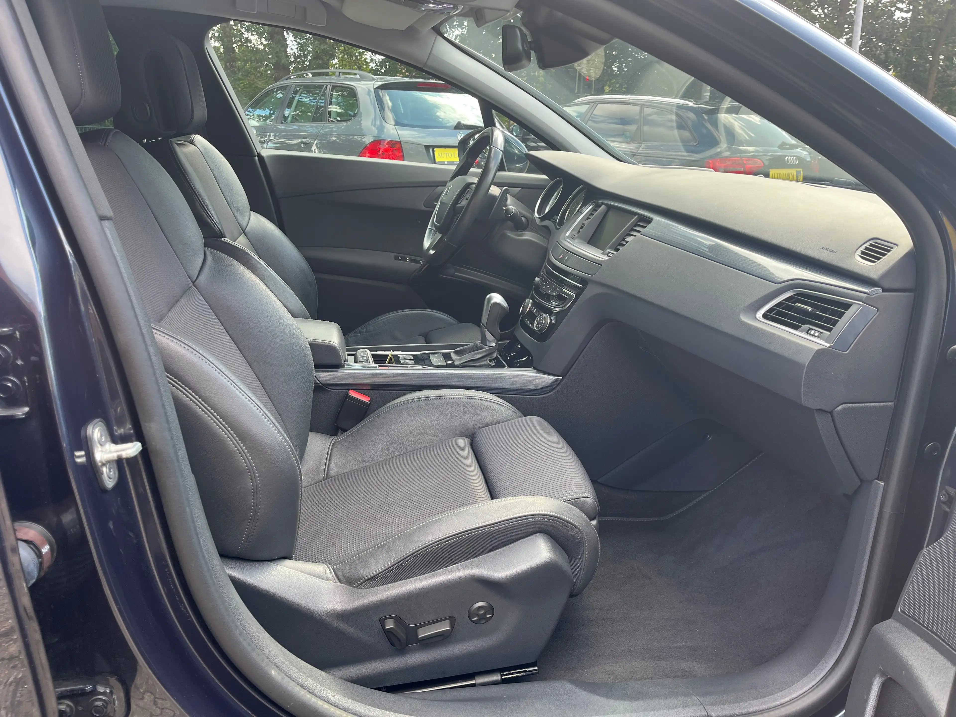 Peugeot 508 Allure Kombi Panoramadach Navi Automatik — photo 10