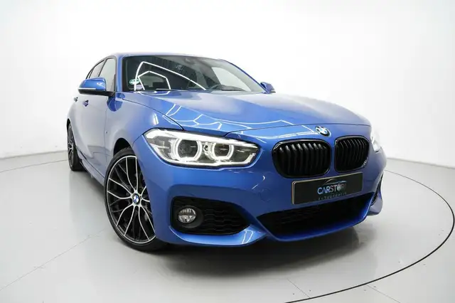BMW 1 Series view 9