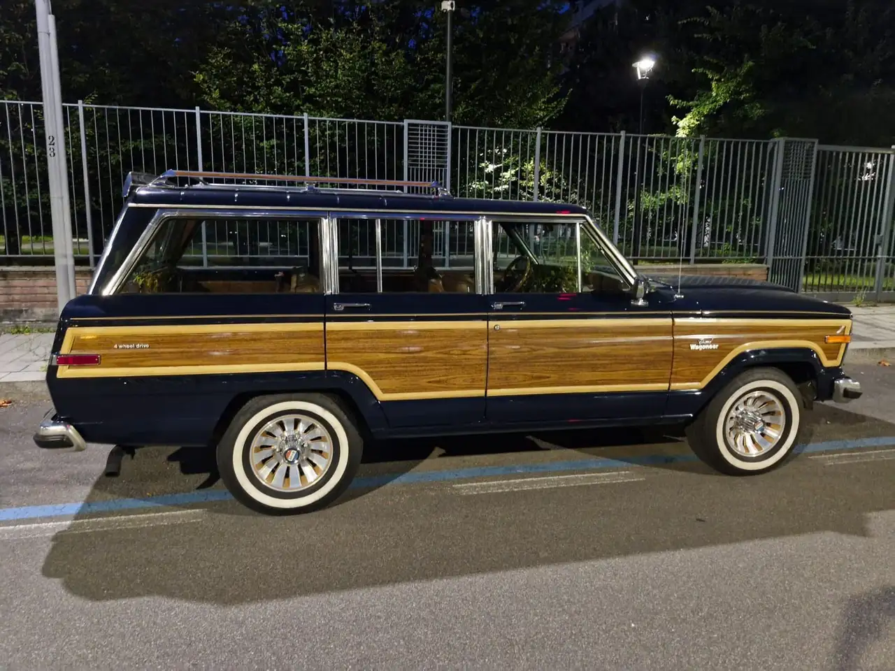Jeep Wagoneer Limited, foto 9