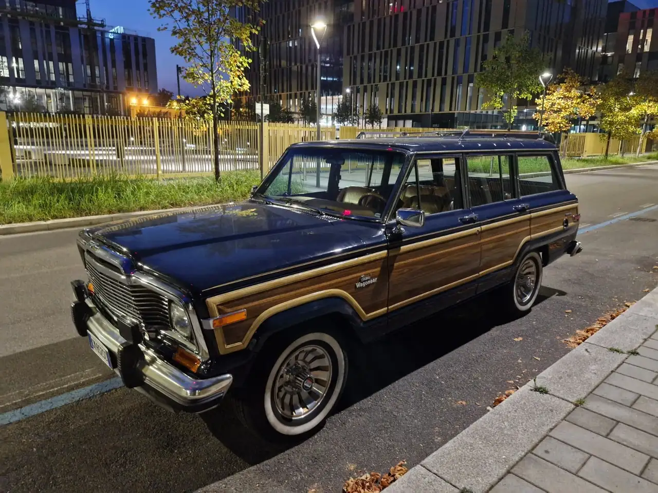 Jeep Wagoneer Limited, foto 10