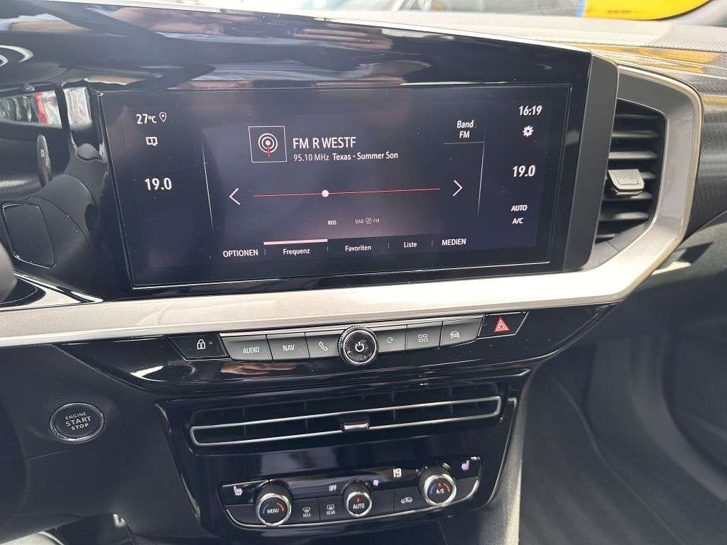 Opel Mokka E