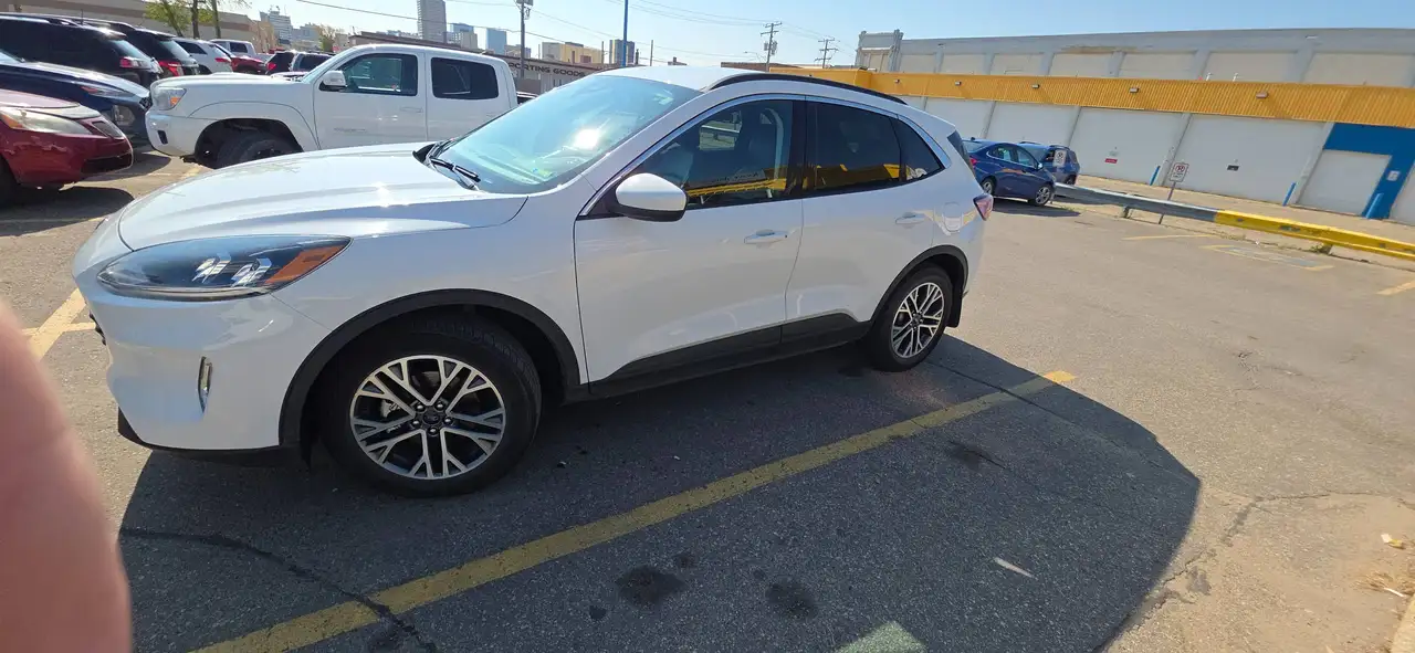 Ford Escape снимка Ford Escape