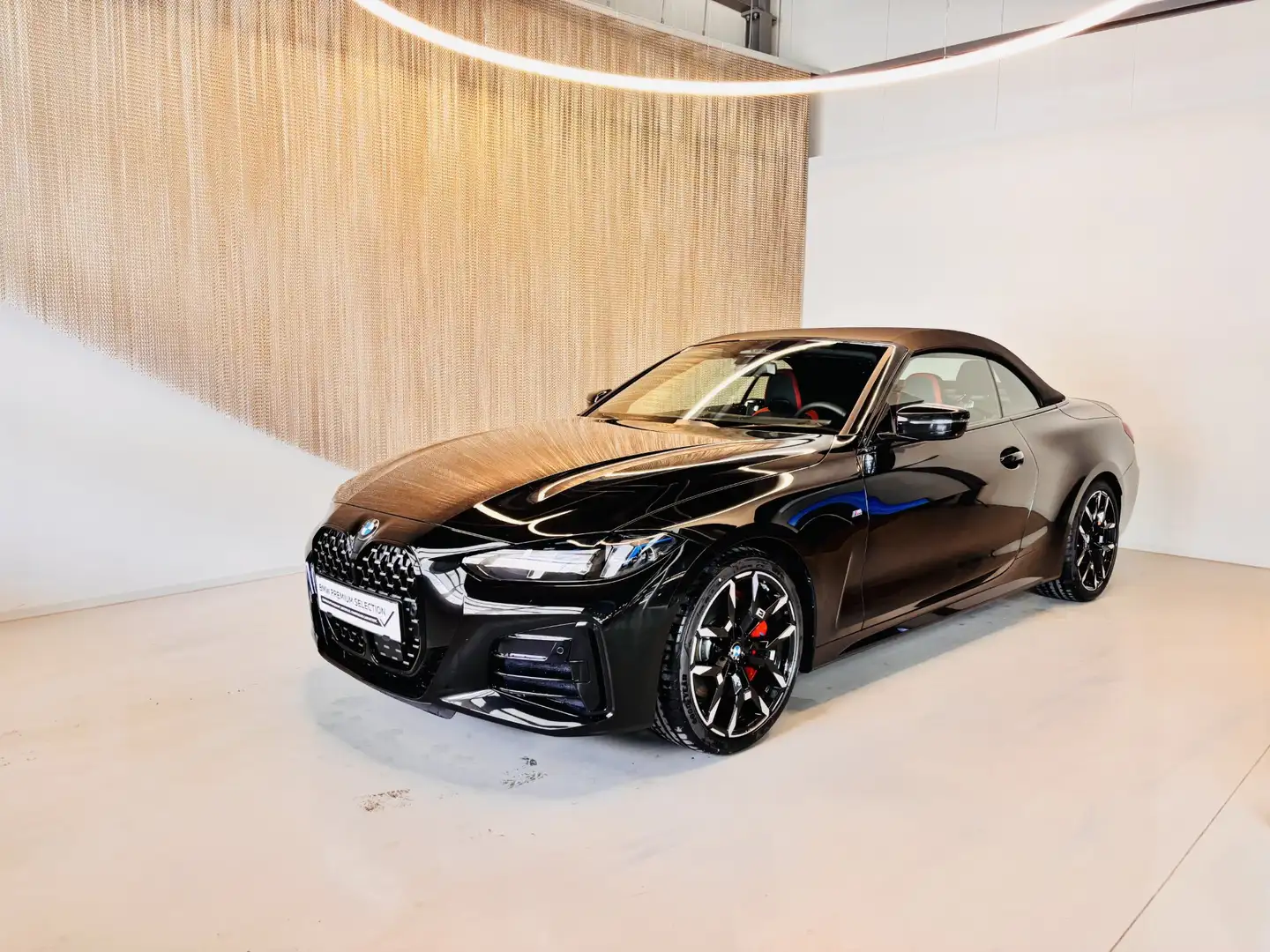 BMW 420 i Schwarz - 1