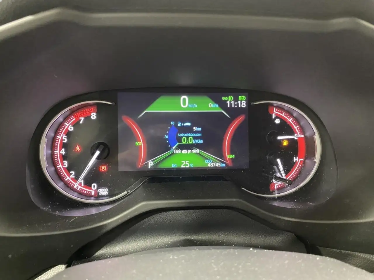 Toyota RAV 4 снимка Toyota RAV 4