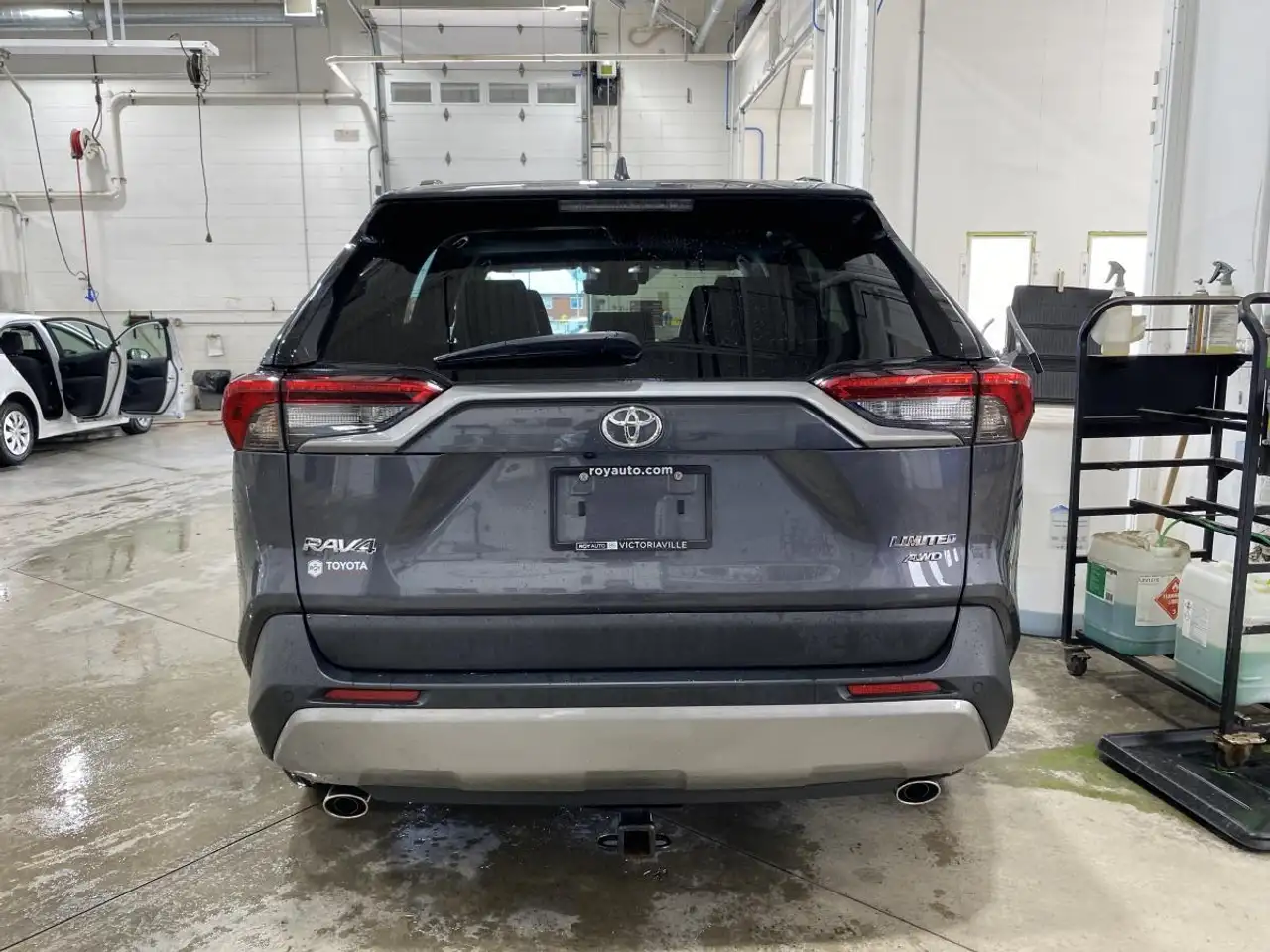 Toyota RAV 4 снимка Toyota RAV 4
