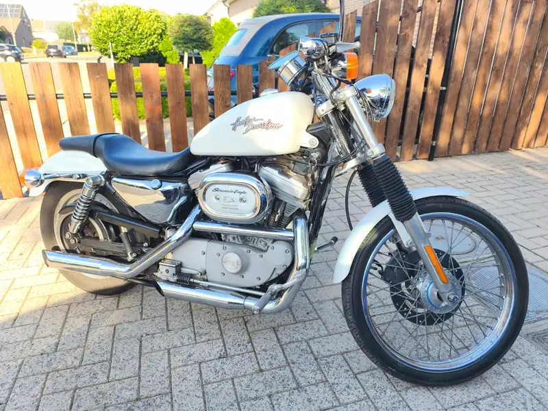 Harley-Davidson Sportster 883 - foto 2