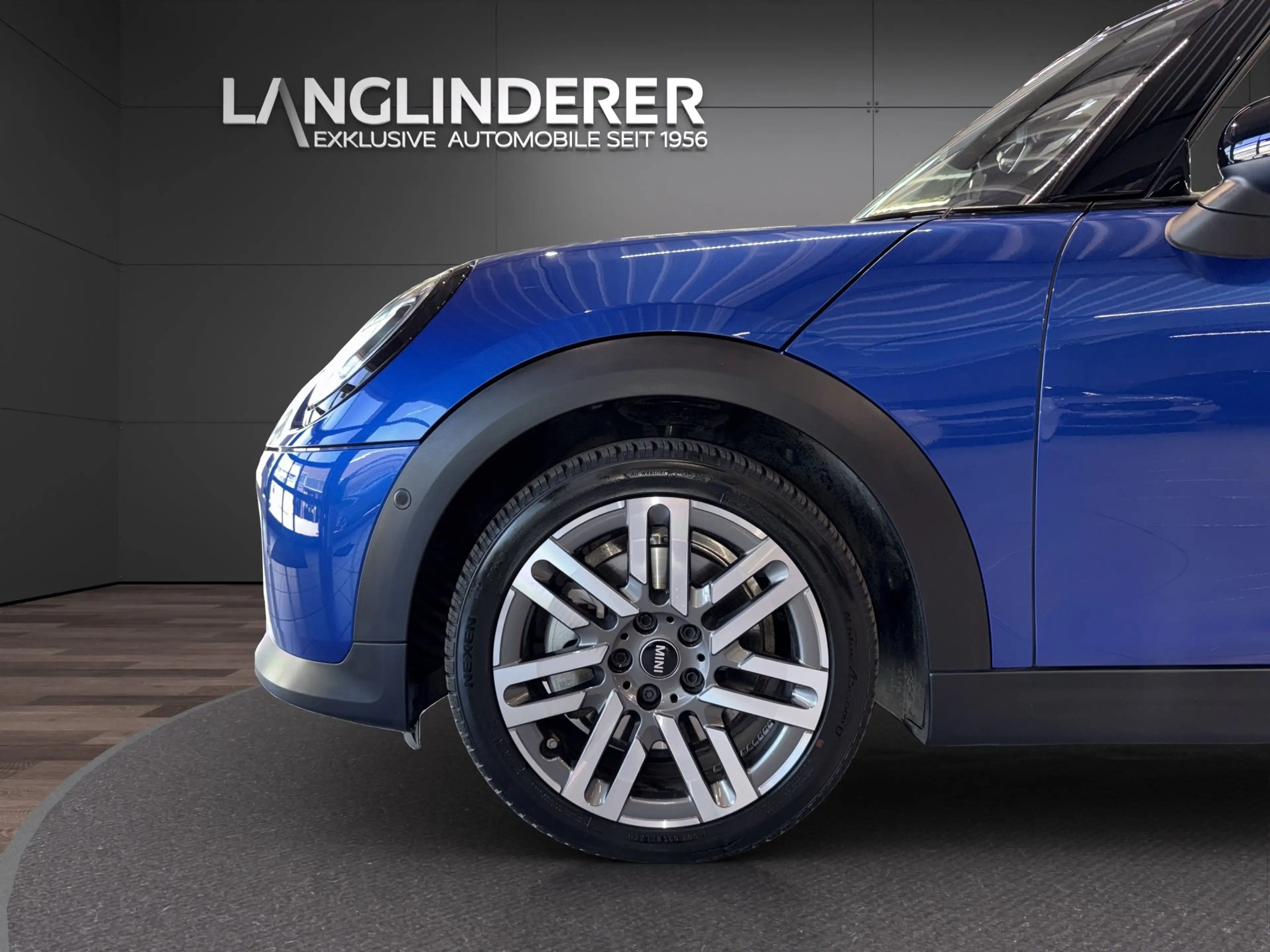 MINI Cooper Cabrio Cooper C Cabrio Calssic Trim Head-Up harman/kardo — photo 8