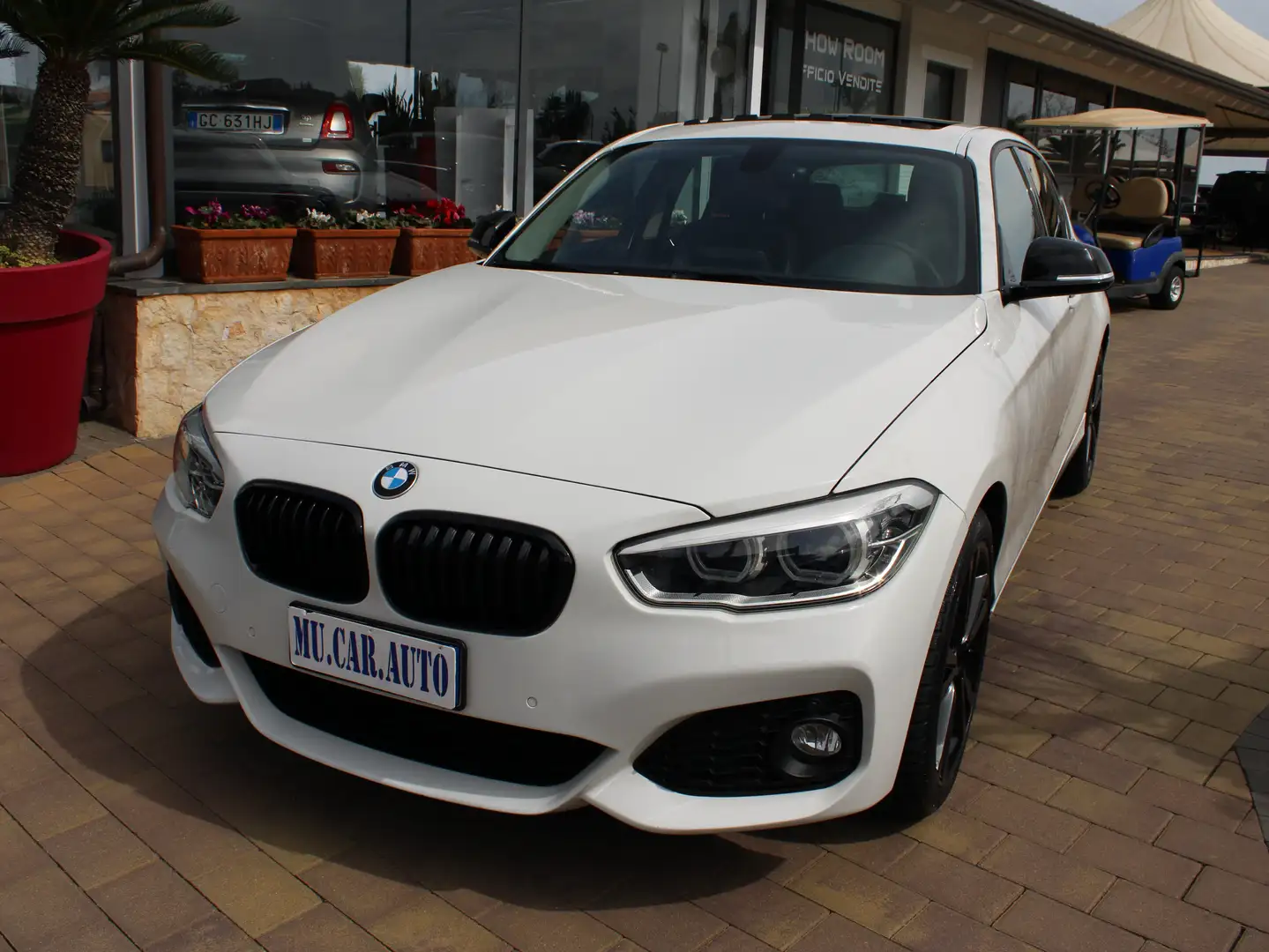 BMW 120 120d 5p xdrive Msport auto Beyaz - 1