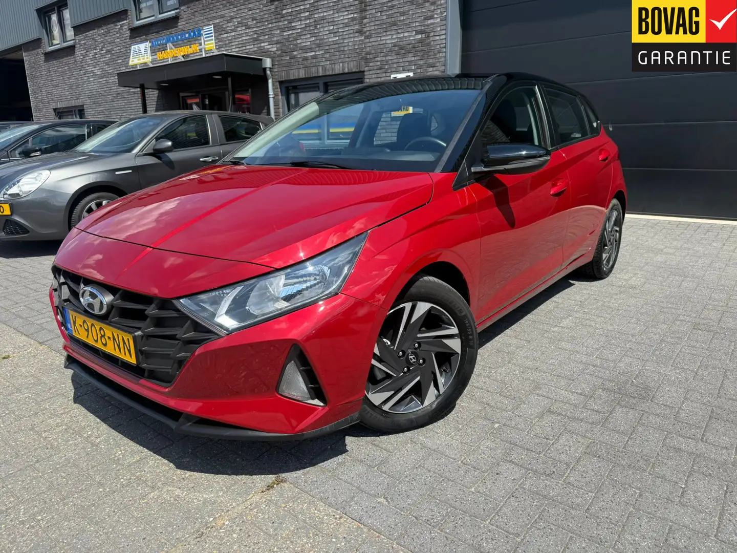 Hyundai i20 1.2 MPI Comfort Smart | 12MND GARANTIE | CRUISE | Rood - 1