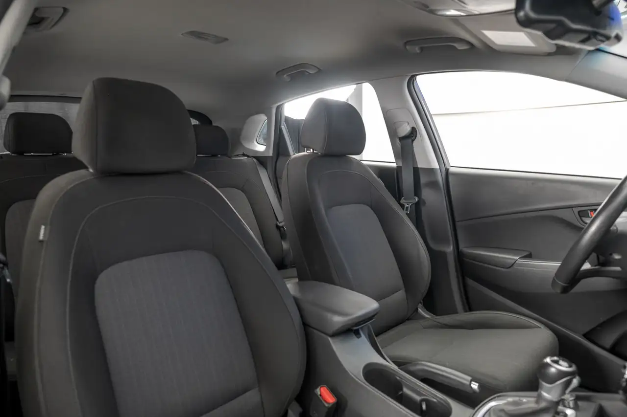 Hyundai KONA снимка Hyundai KONA