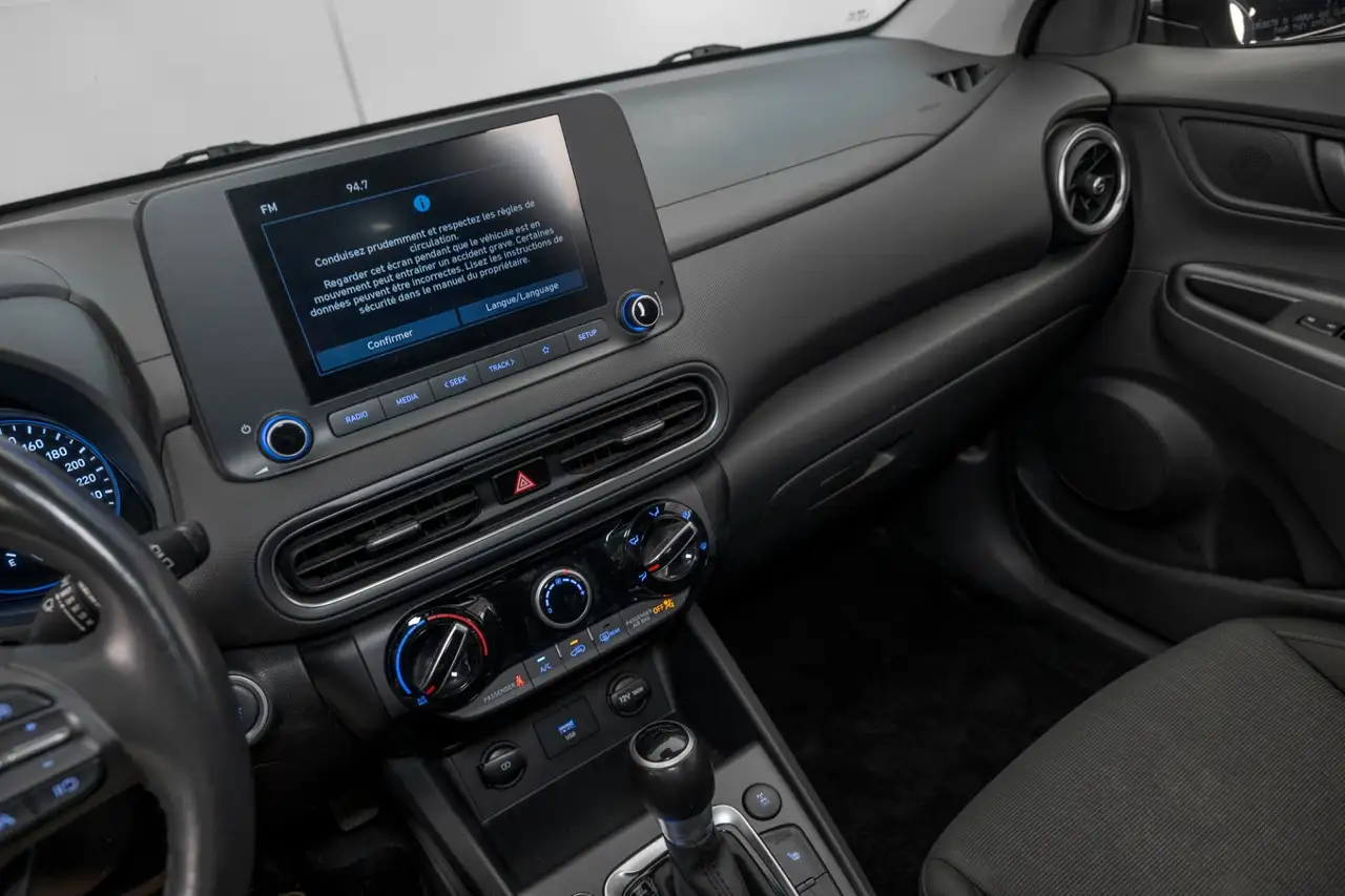 Hyundai KONA снимка Hyundai KONA