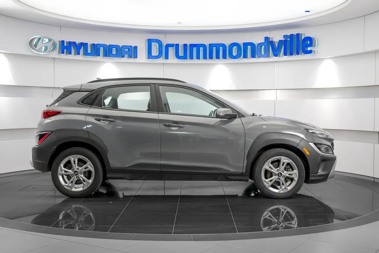 Hyundai KONA снимка Hyundai KONA