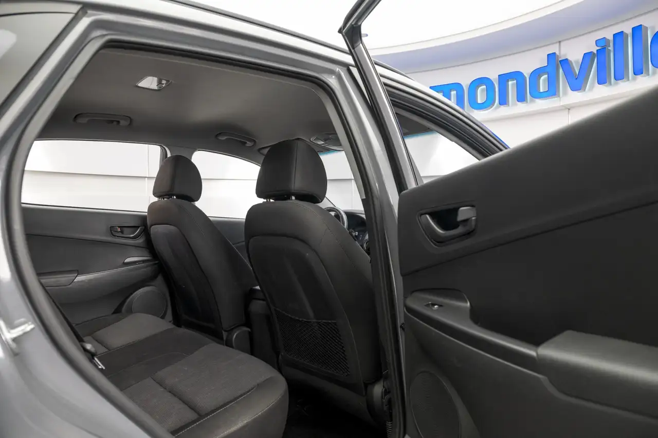 Hyundai KONA снимка Hyundai KONA