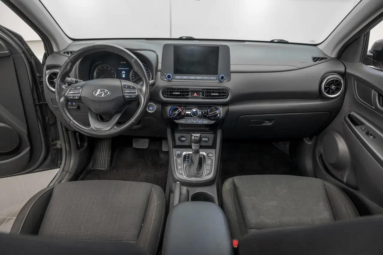 Hyundai KONA снимка Hyundai KONA