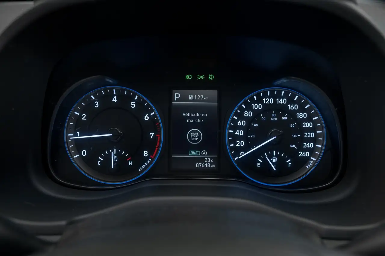 Hyundai KONA снимка Hyundai KONA
