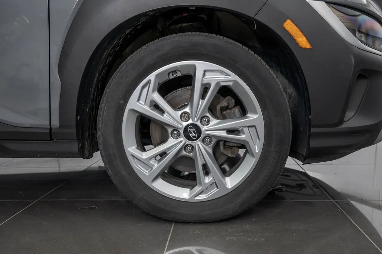 Hyundai KONA снимка Hyundai KONA