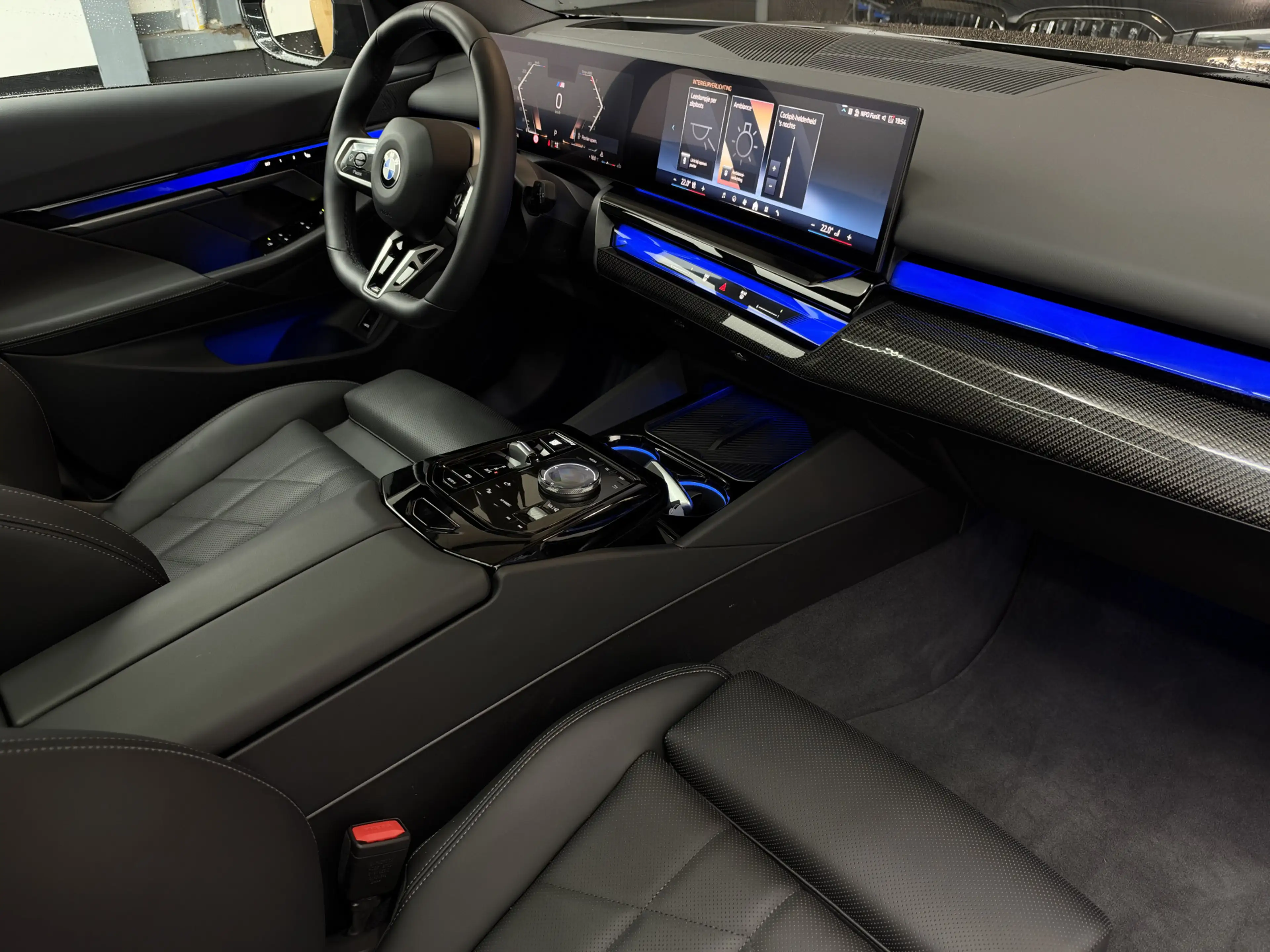 BMW 520 5-serie Touring 520i |Panorama|HeadUp|Trekhaak|Cry — photo 24
