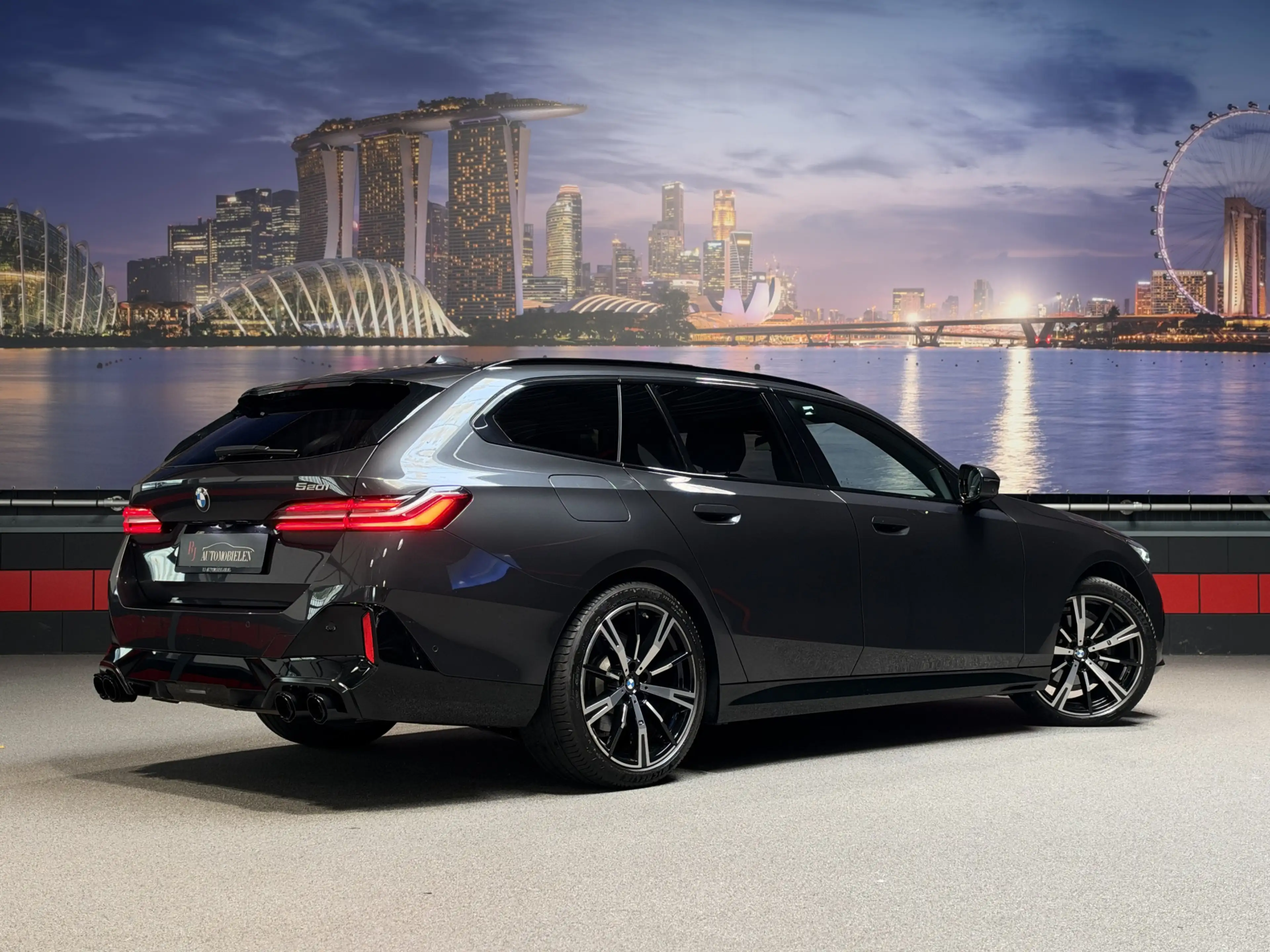 BMW 520 5-serie Touring 520i |Panorama|HeadUp|Trekhaak|Cry — photo 8