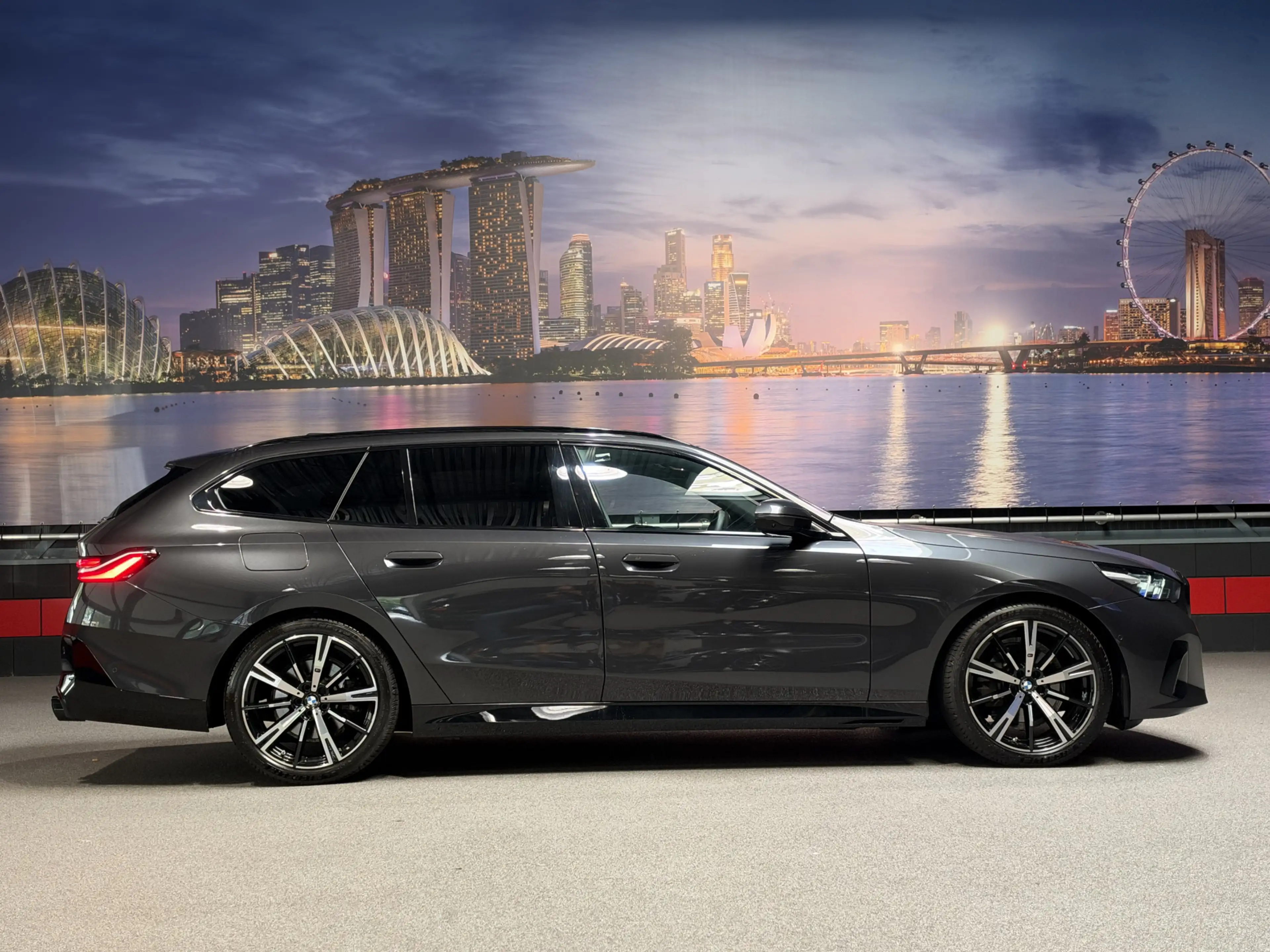 BMW 520 5-serie Touring 520i |Panorama|HeadUp|Trekhaak|Cry — photo 9